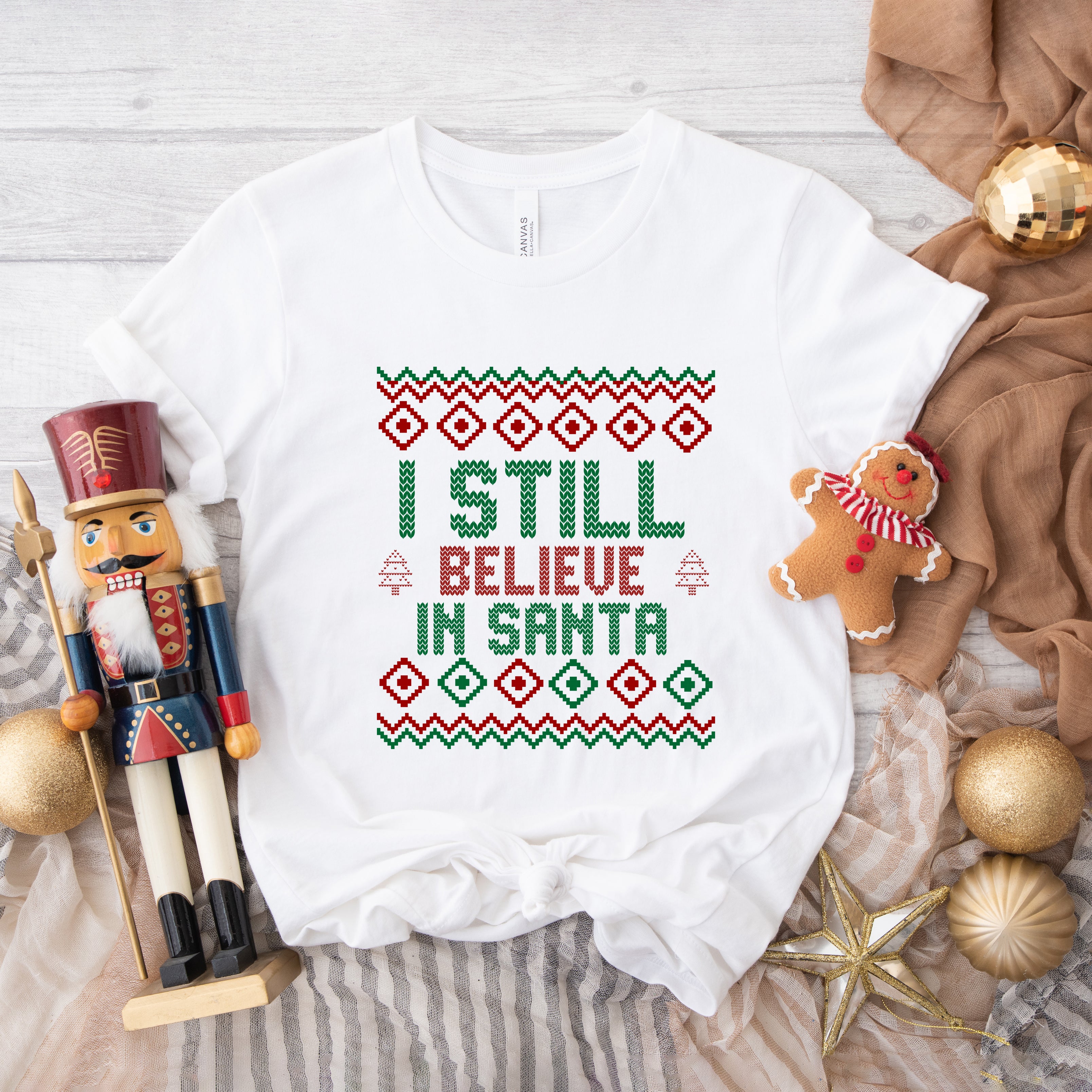 I Still Believe in Santa | Short Sleeve Crew Neck
