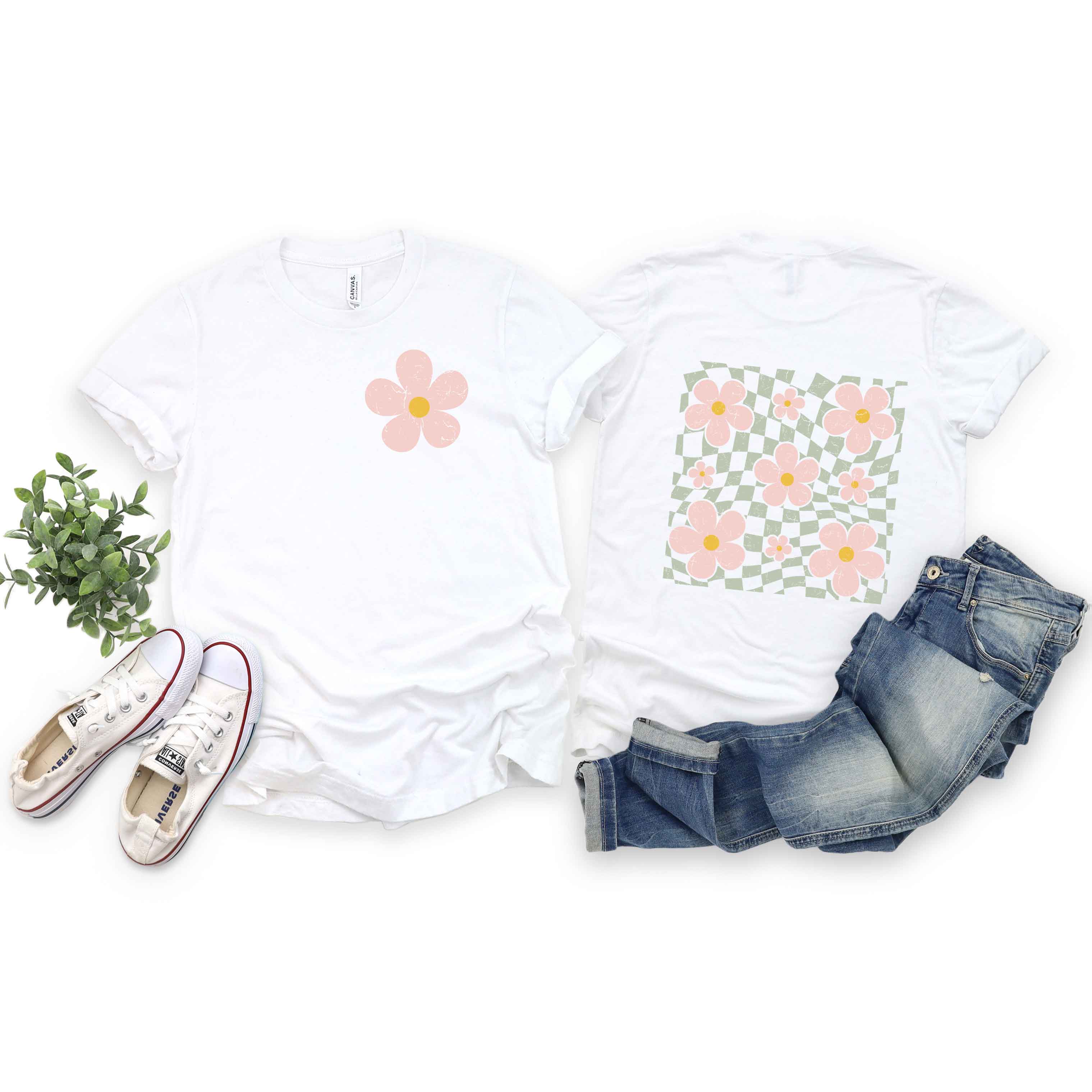 Wavy Checkered Flowers | Short Sleeve Crew Neck