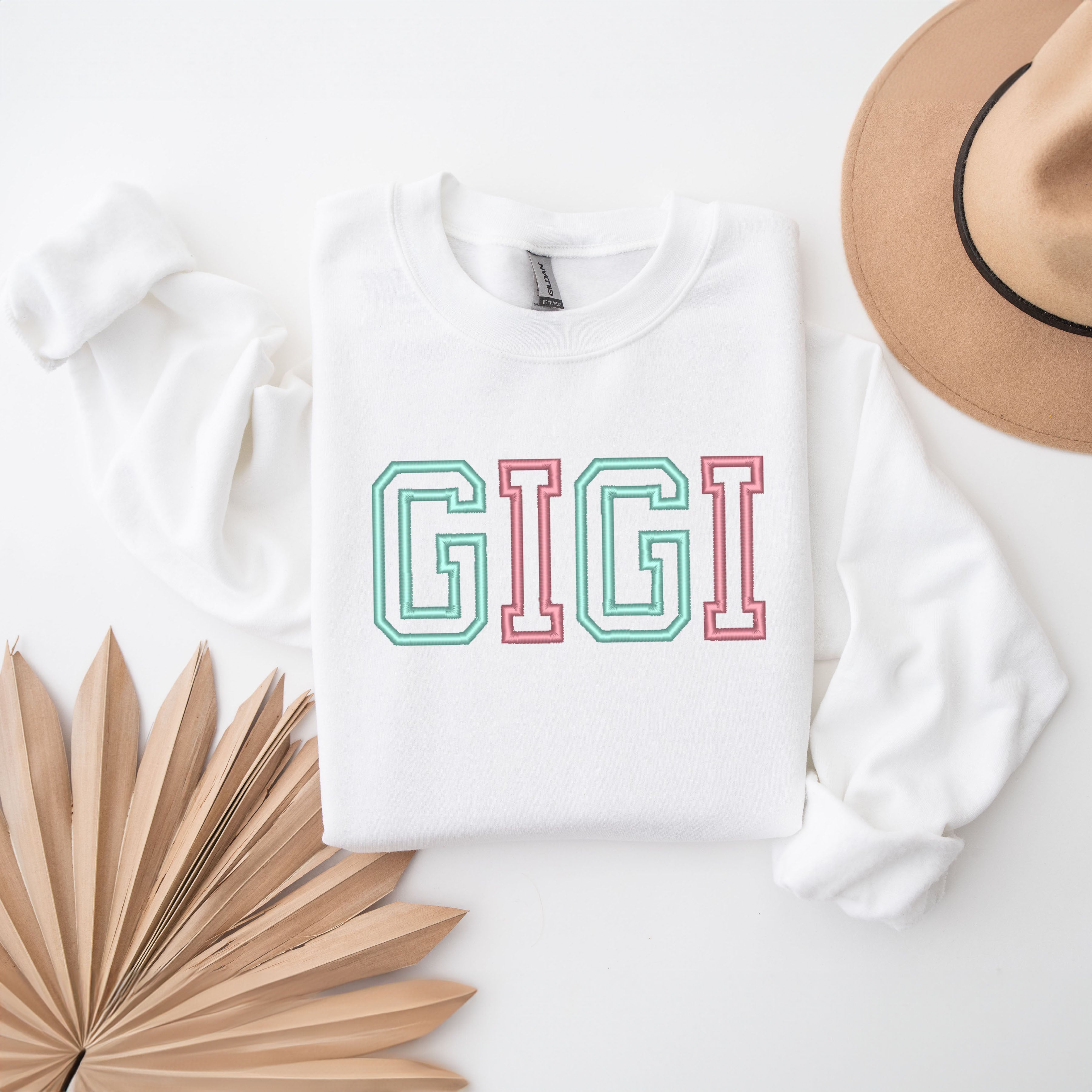 Embroidered Gigi Outline | Sweatshirt