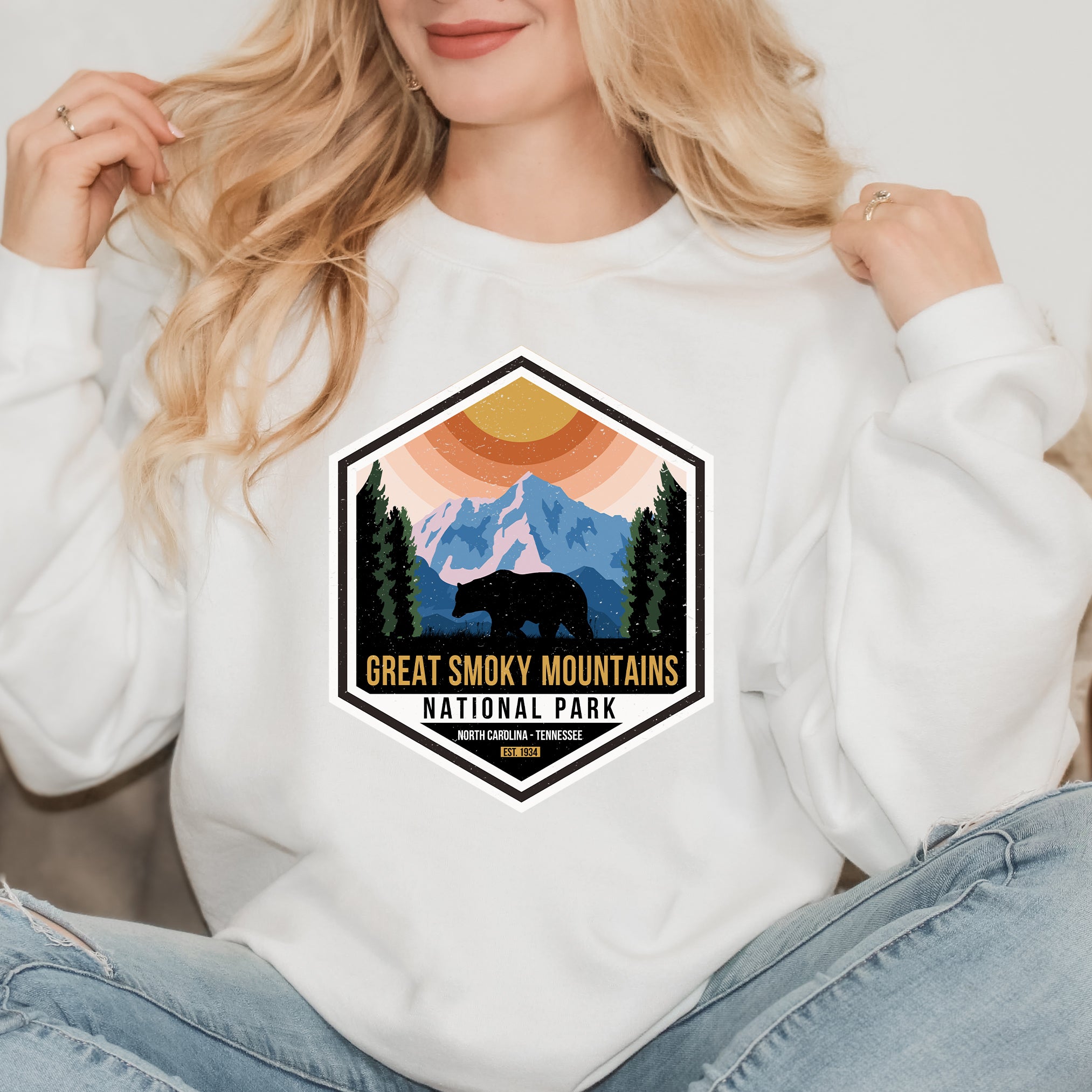 Great Smoky Mountains National Park Badge | Sweatshirt