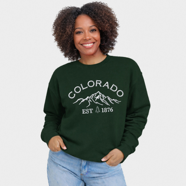 Embroidered Colorado Mountains - Women's Graphic Sweatshirt