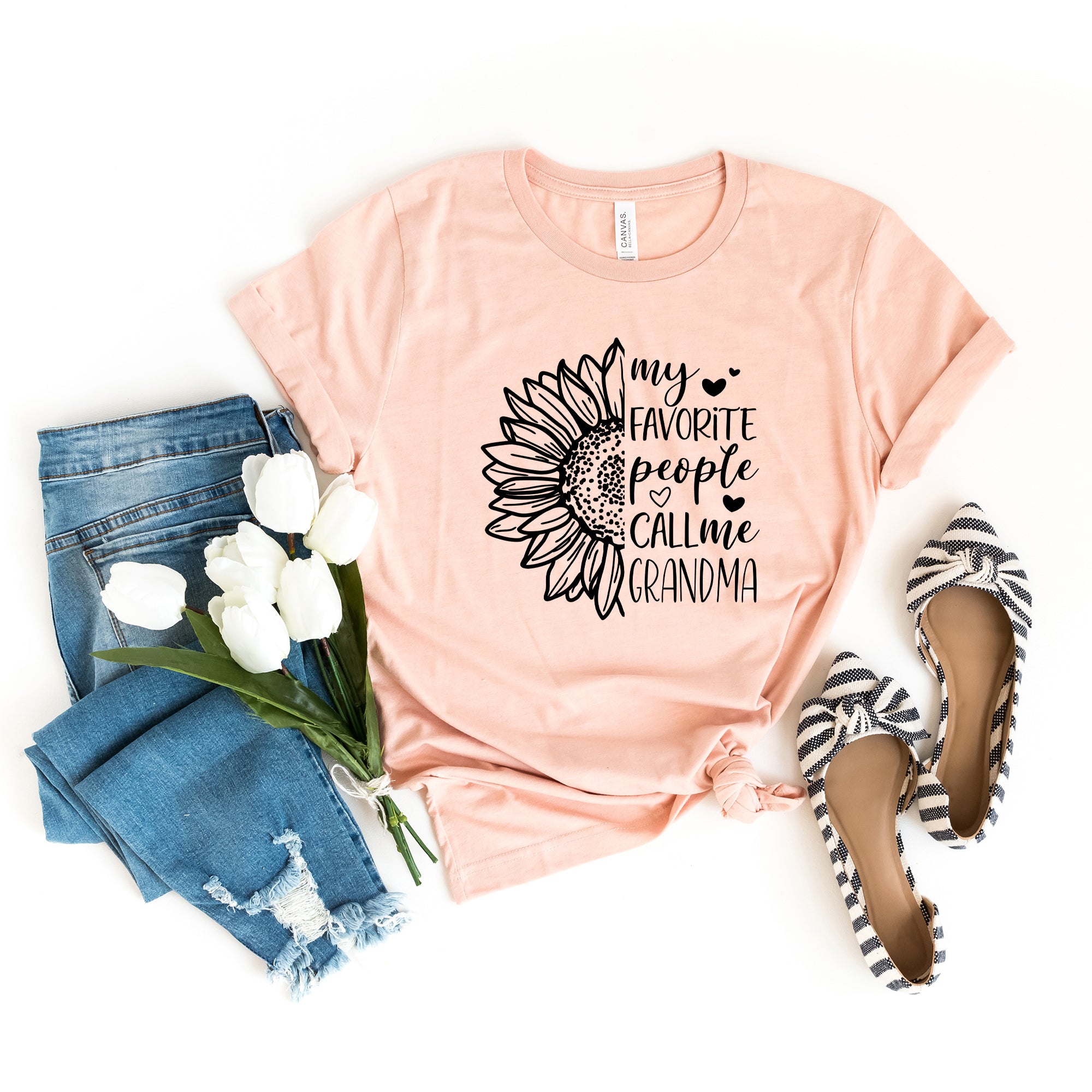 Sunflower Grandma | Short Sleeve Graphic Tee