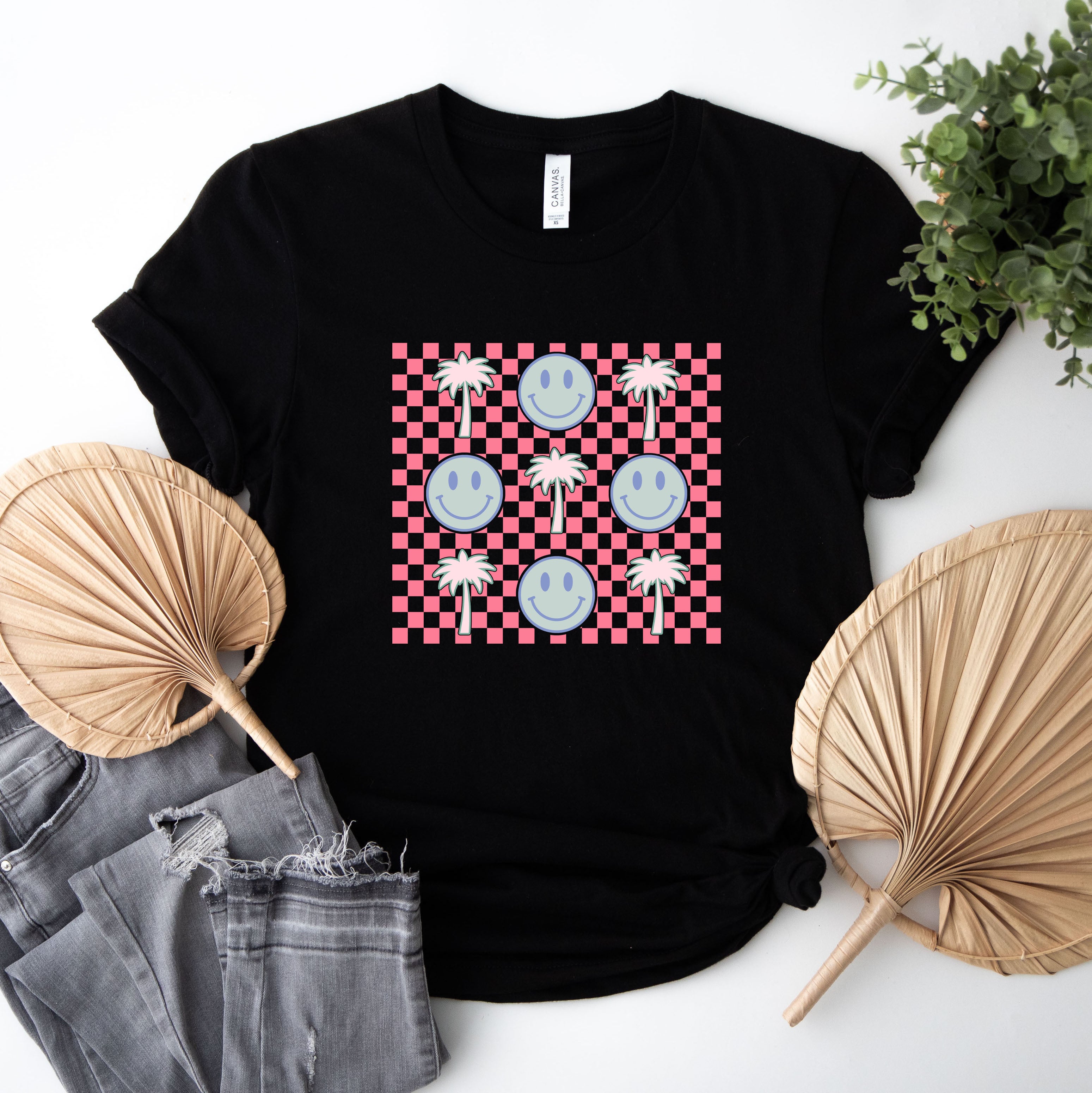 Smiley Palm Trees Checkered | Short Sleeve Graphic Tee