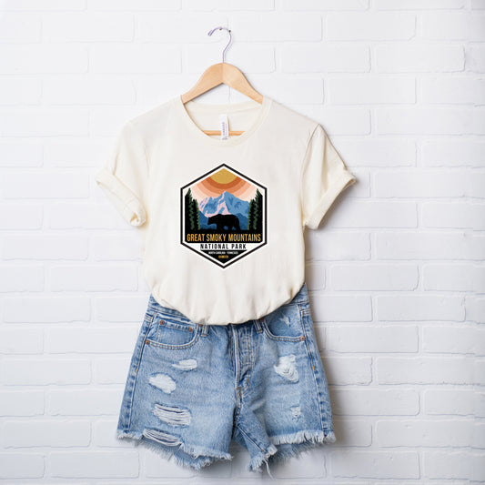 Great Smoky Mountains National Park Badge | Short Sleeve Graphic Tee