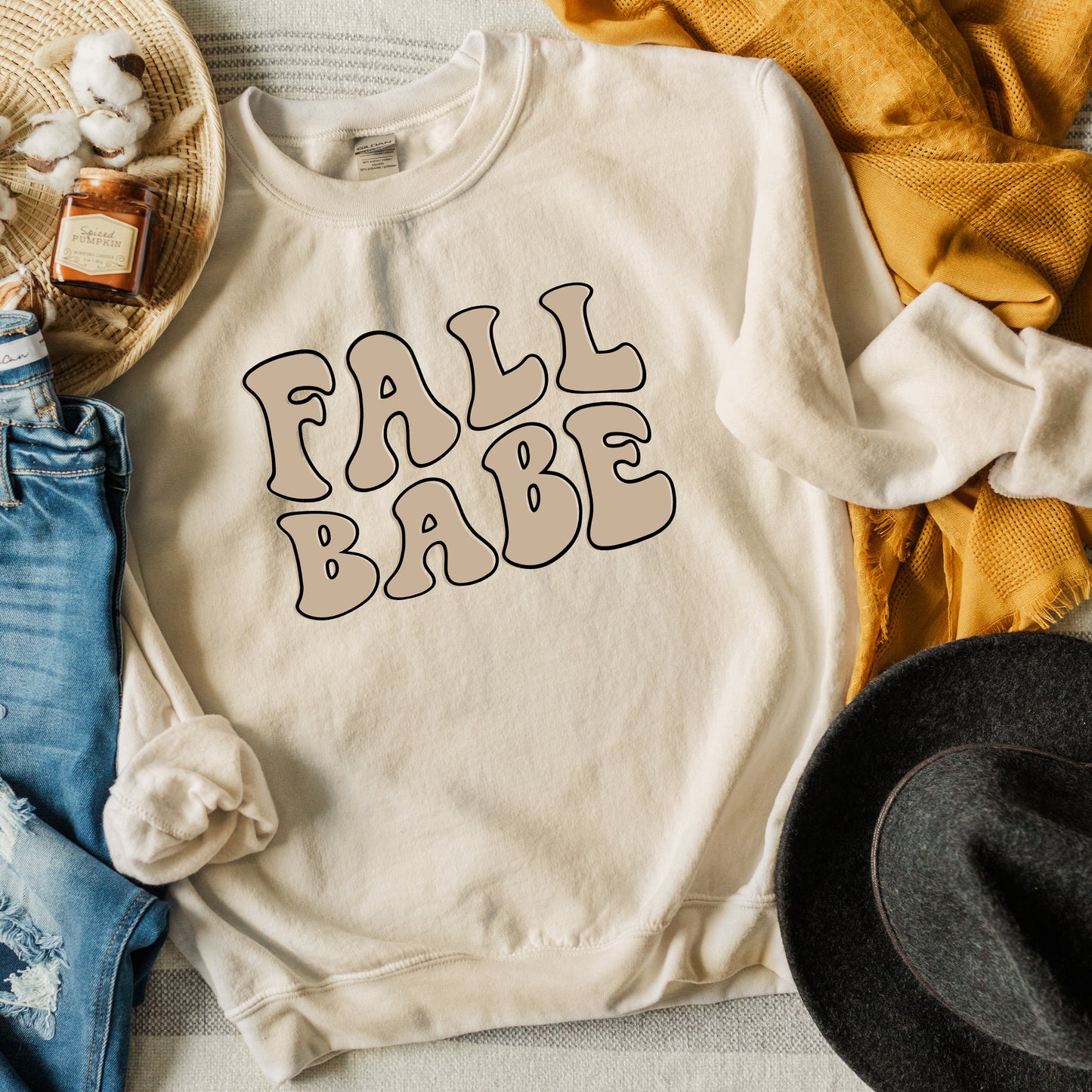 Retro Fall Babe Wavy | Sweatshirt