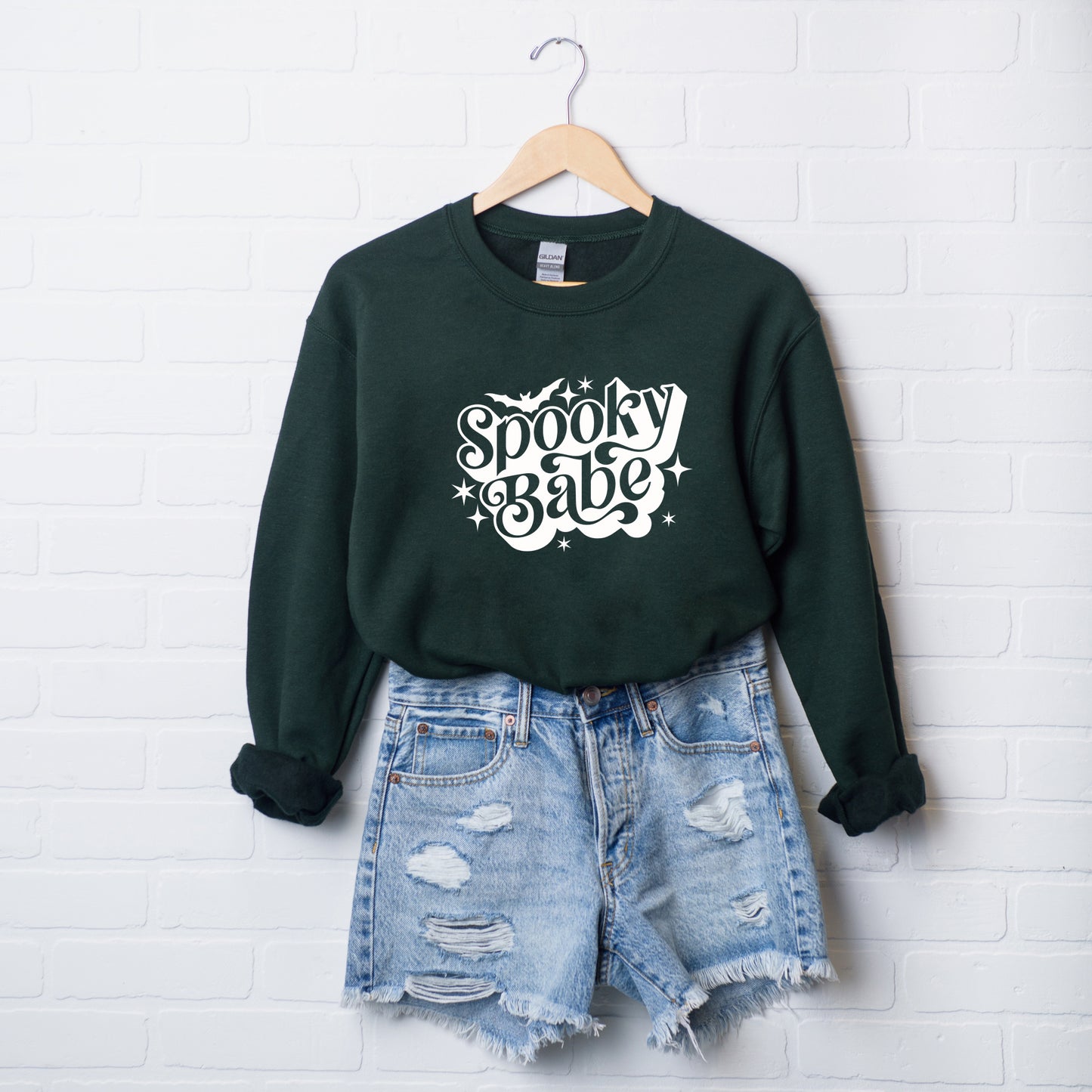 Spooky Babe Bat | Sweatshirt