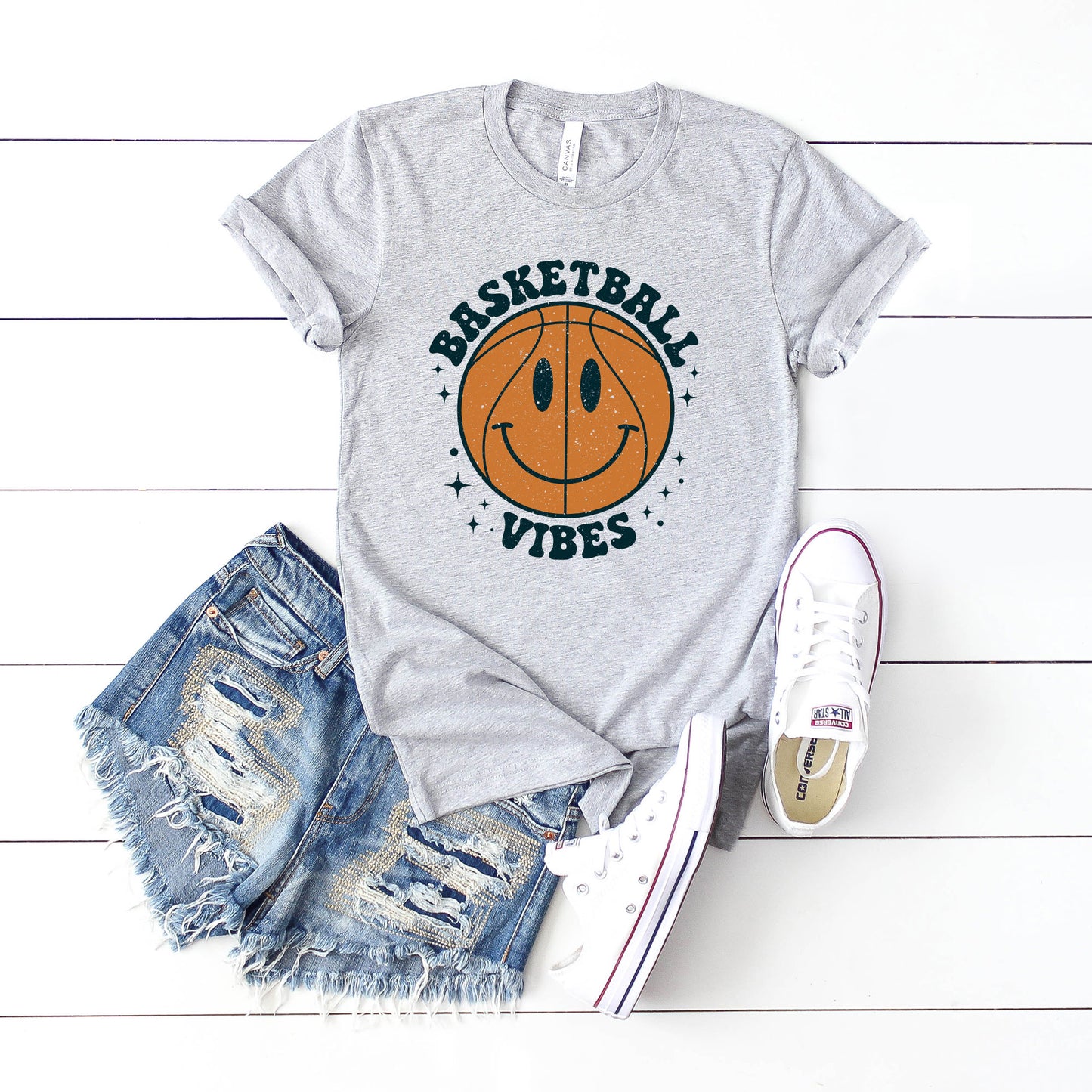 Vintage Basketball Vibes Smiley Face | Short Sleeve Graphic Tee