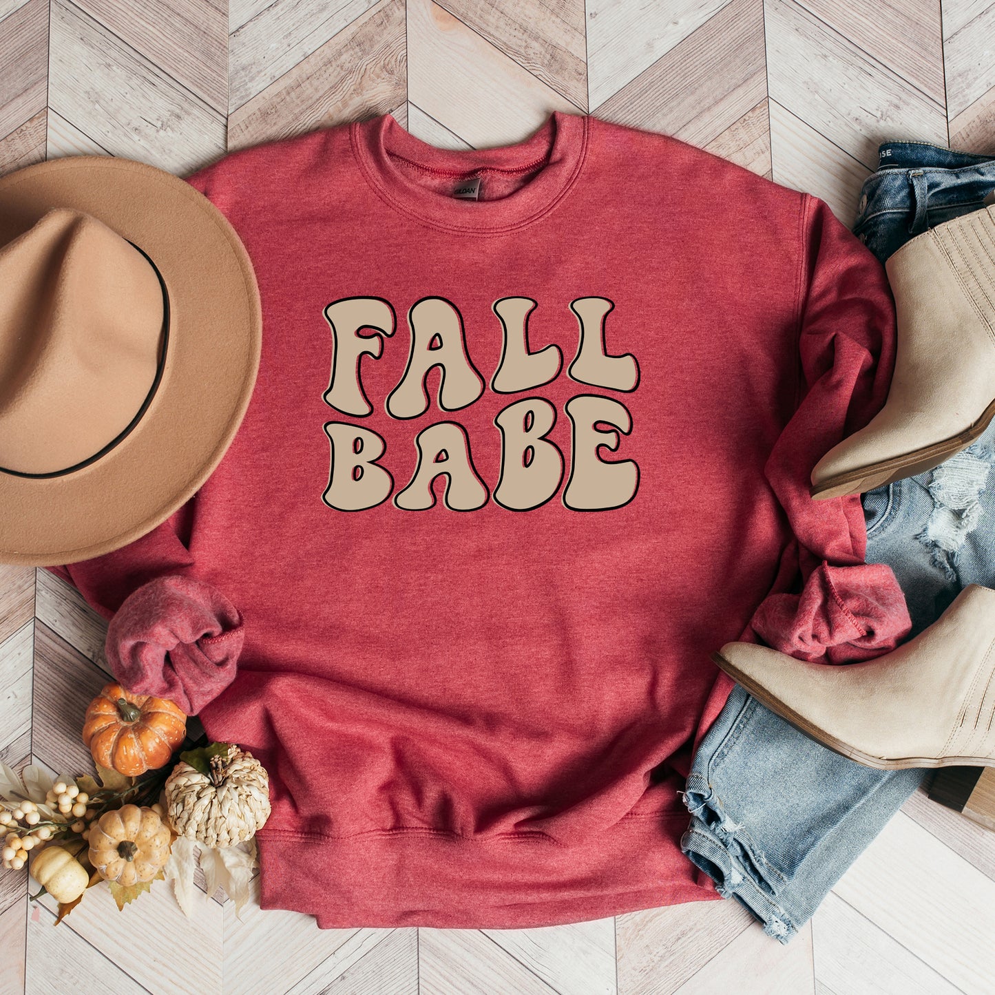 Retro Fall Babe Wavy | Sweatshirt