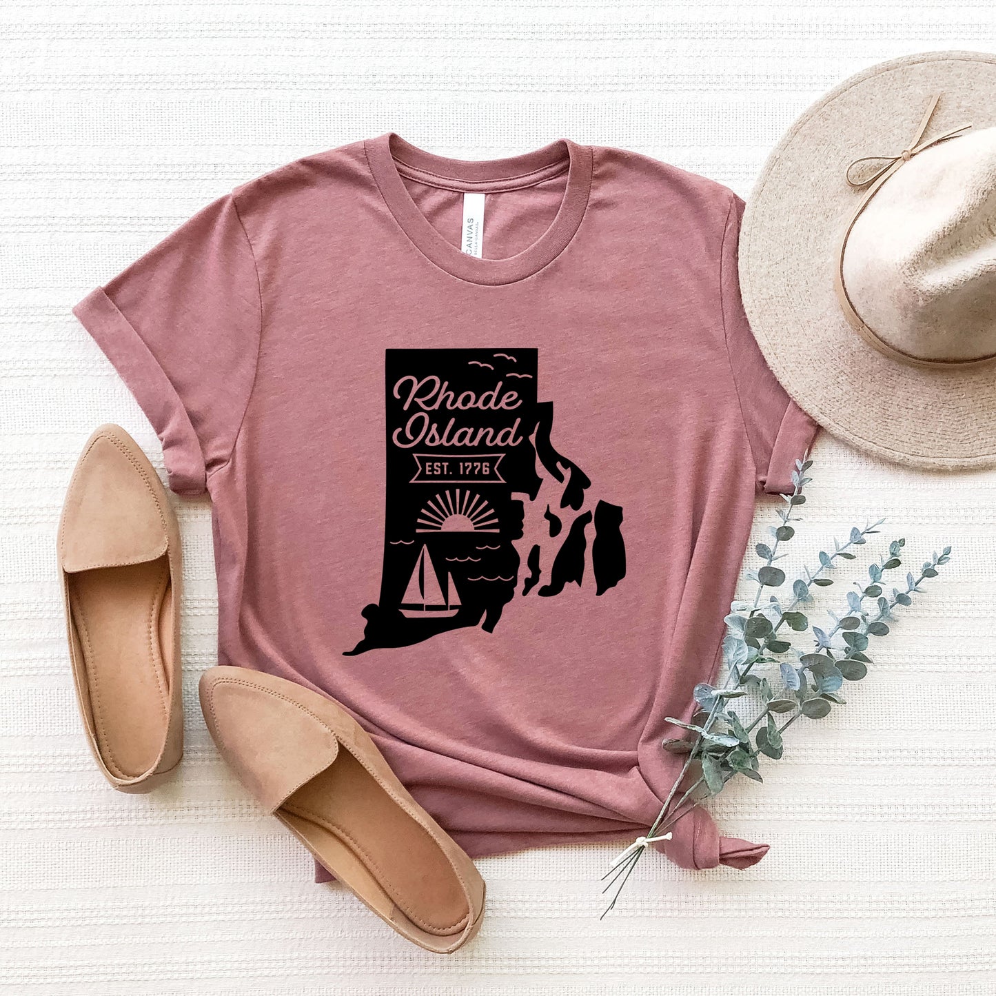 Rhode Island Vintage | Short Sleeve Graphic Tee