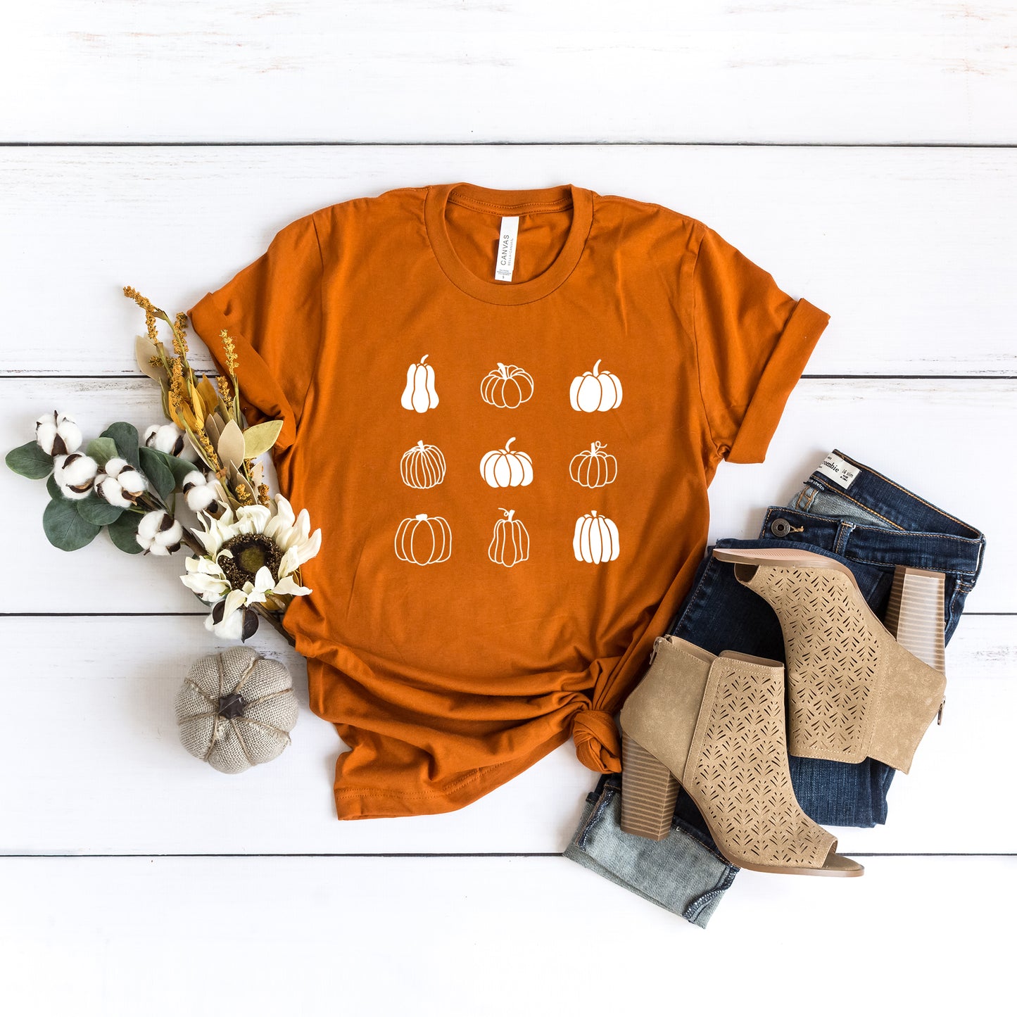 9 Pumpkins | Short Sleeve Graphic Tee