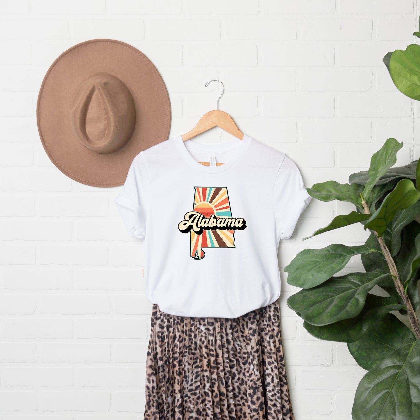 Retro Alabama | Short Sleeve Graphic Tee