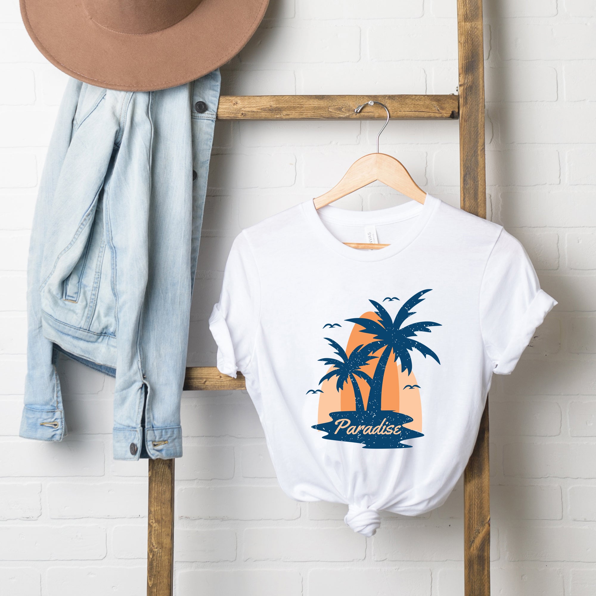 Paradise Palm Tree | Short Sleeve Graphic Tee