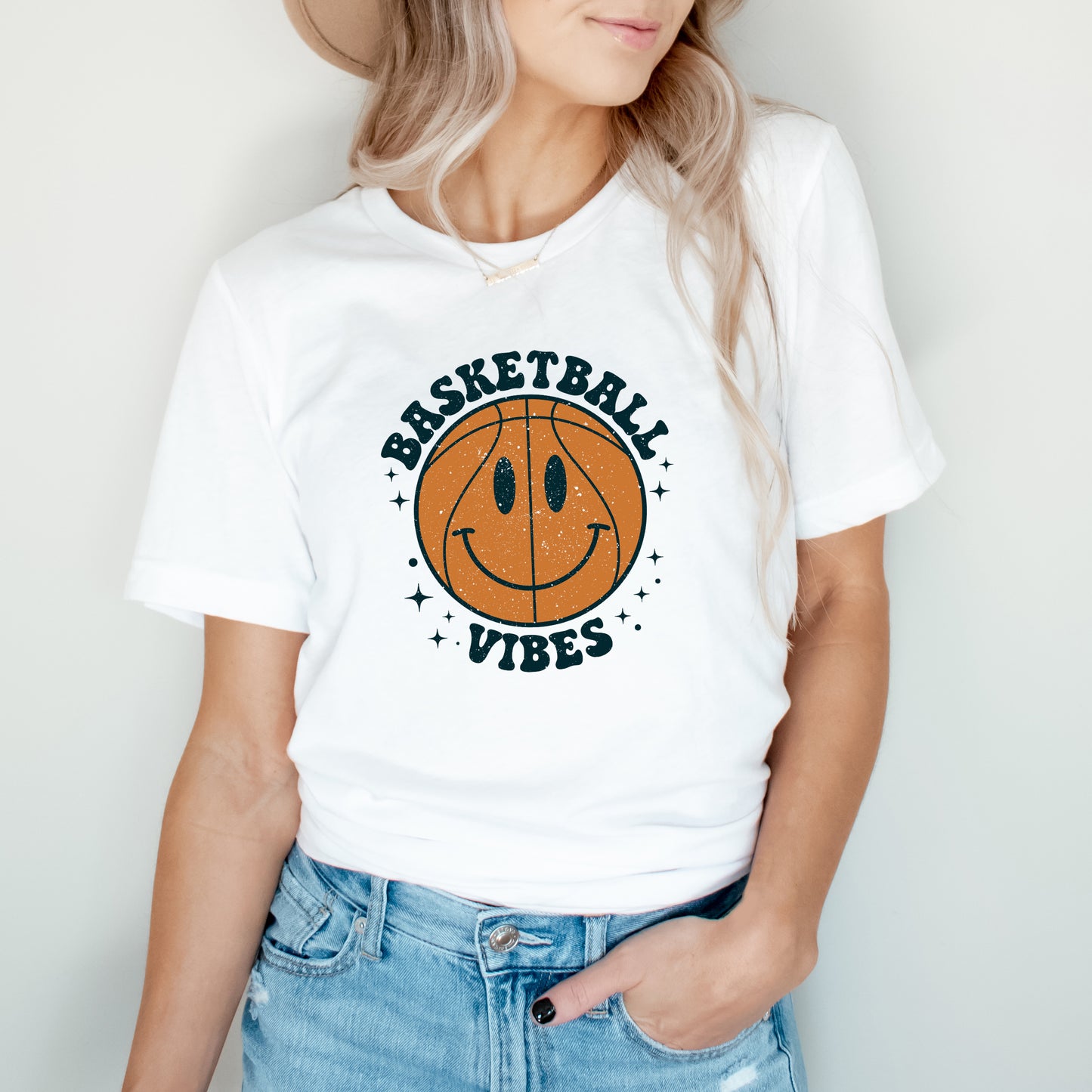 Vintage Basketball Vibes Smiley Face | Short Sleeve Graphic Tee