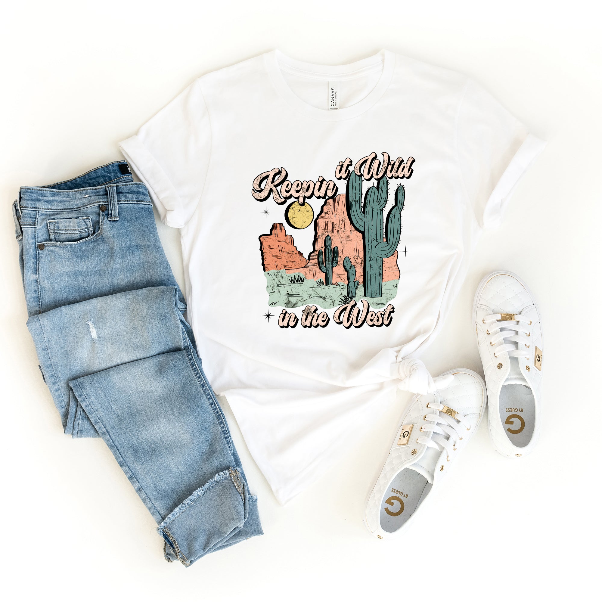 Keeping It Wild Colorful | Short Sleeve Graphic Tee