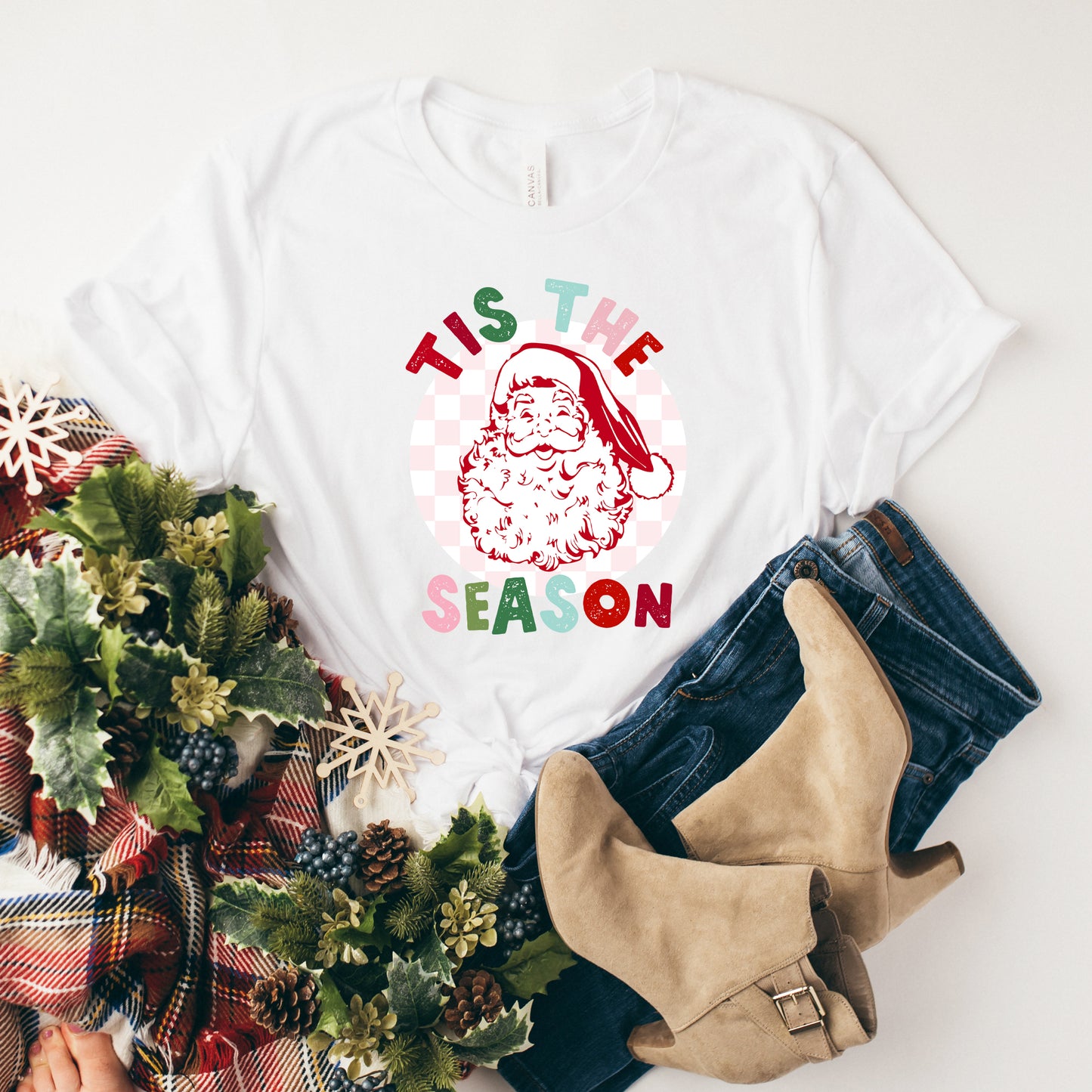 Tis The Season Checkered | Short Sleeve Graphic Tee