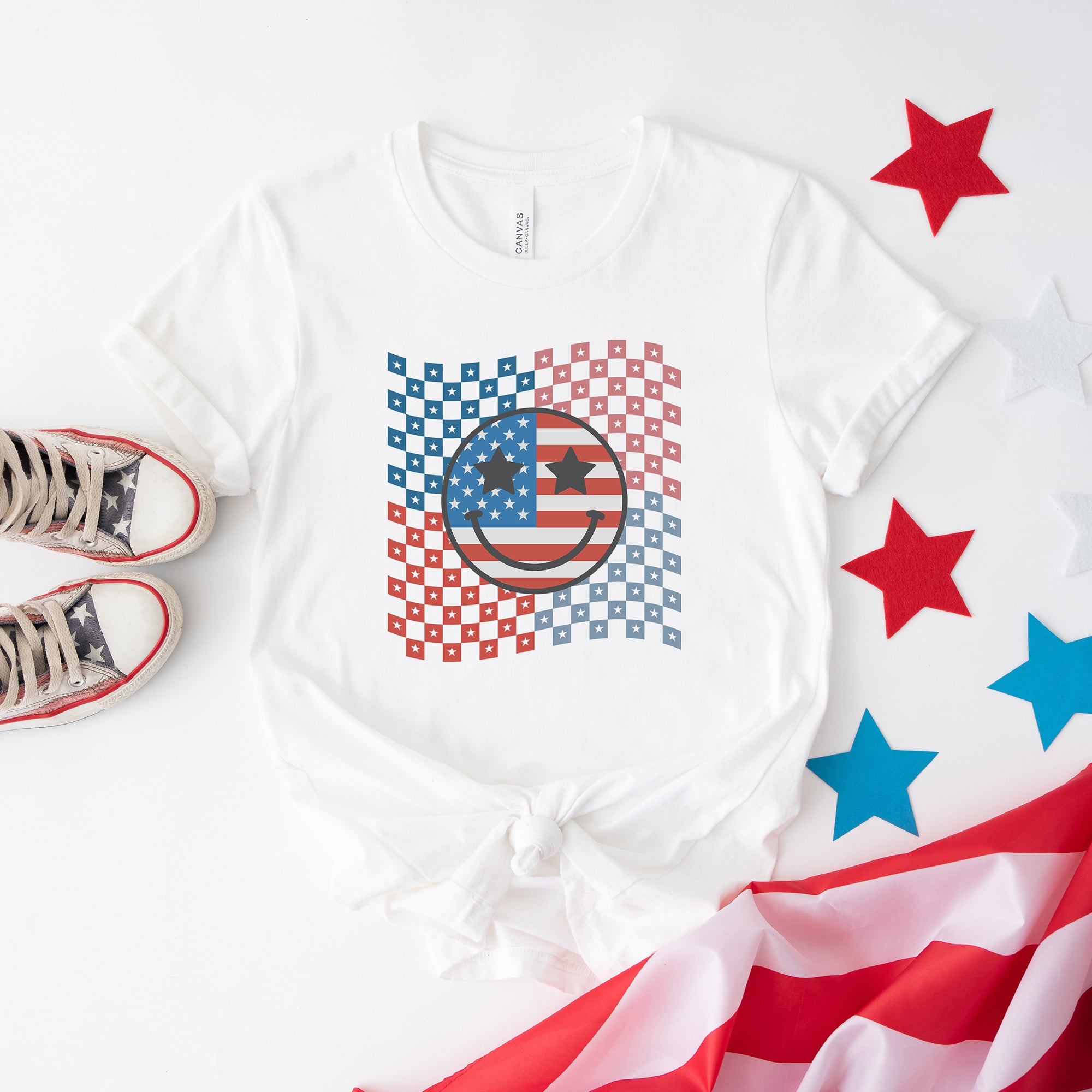 Checkered Patriotic Smiley Face | Short Sleeve Graphic Tee