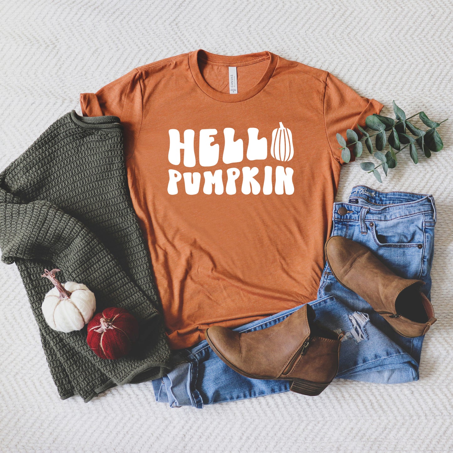 Hello Pumpkin Bold | Short Sleeve Graphic Tee