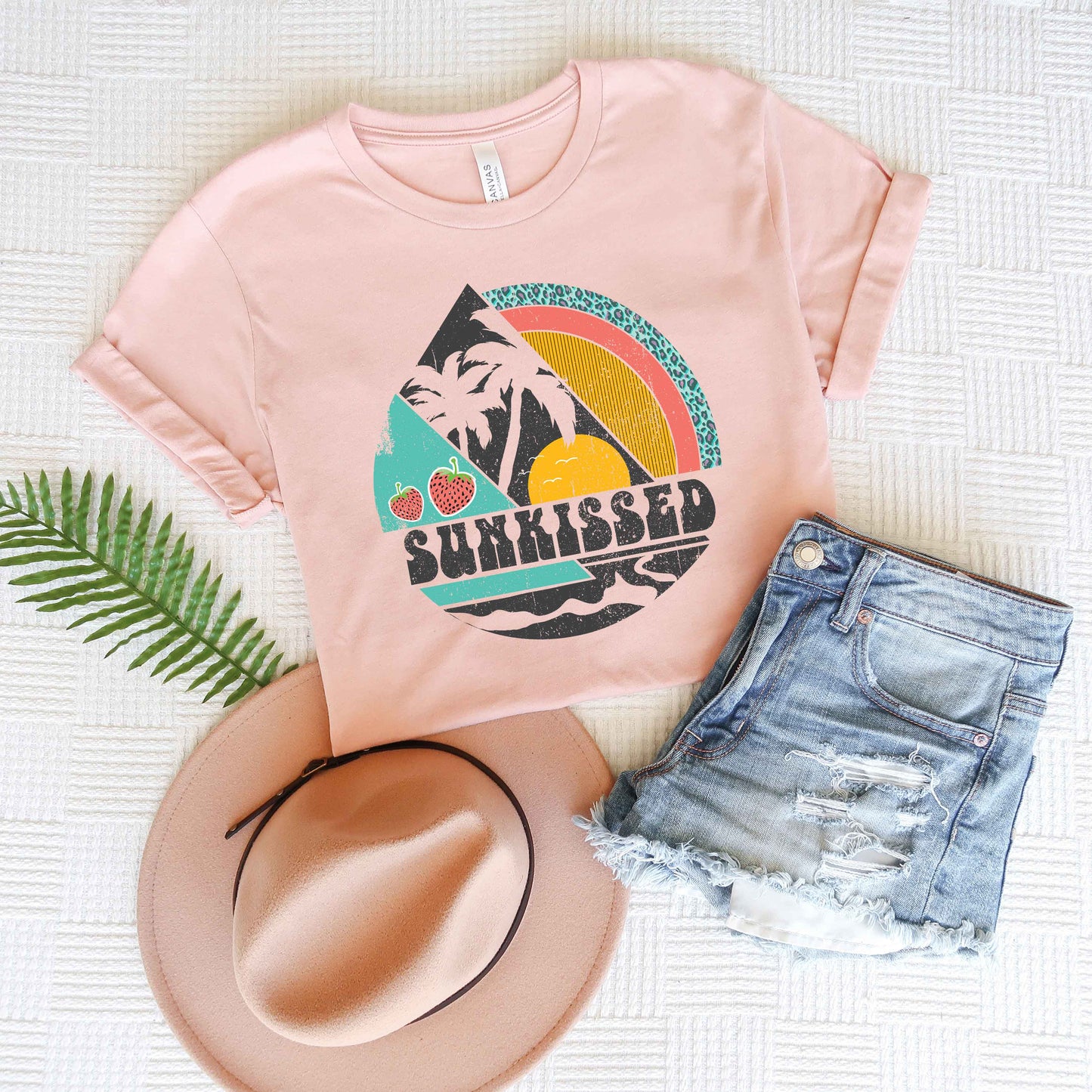 Sunkissed Circle | Short Sleeve Graphic Tee