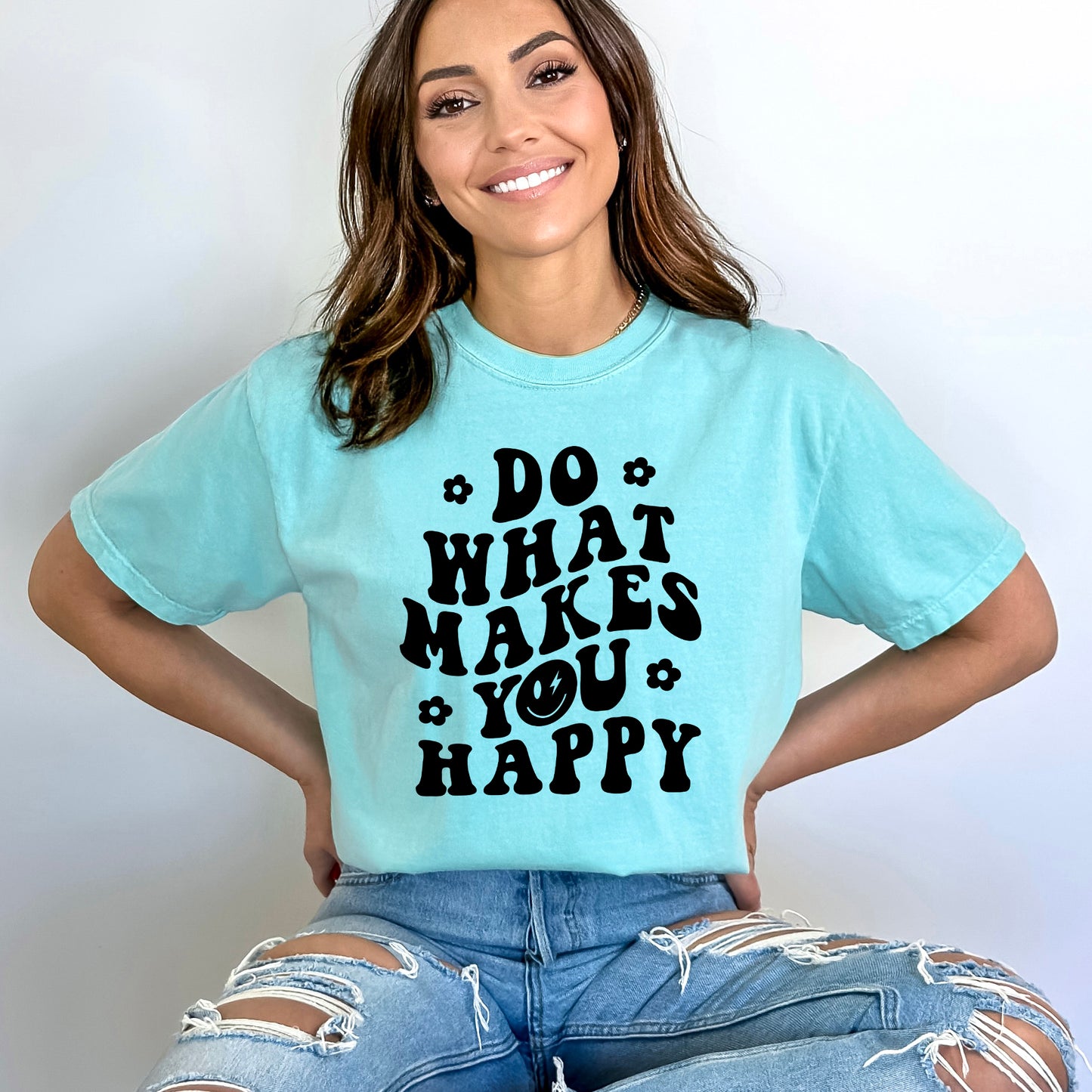Makes You Happy Smiley Face | Garment Dyed Short Sleeve Tee