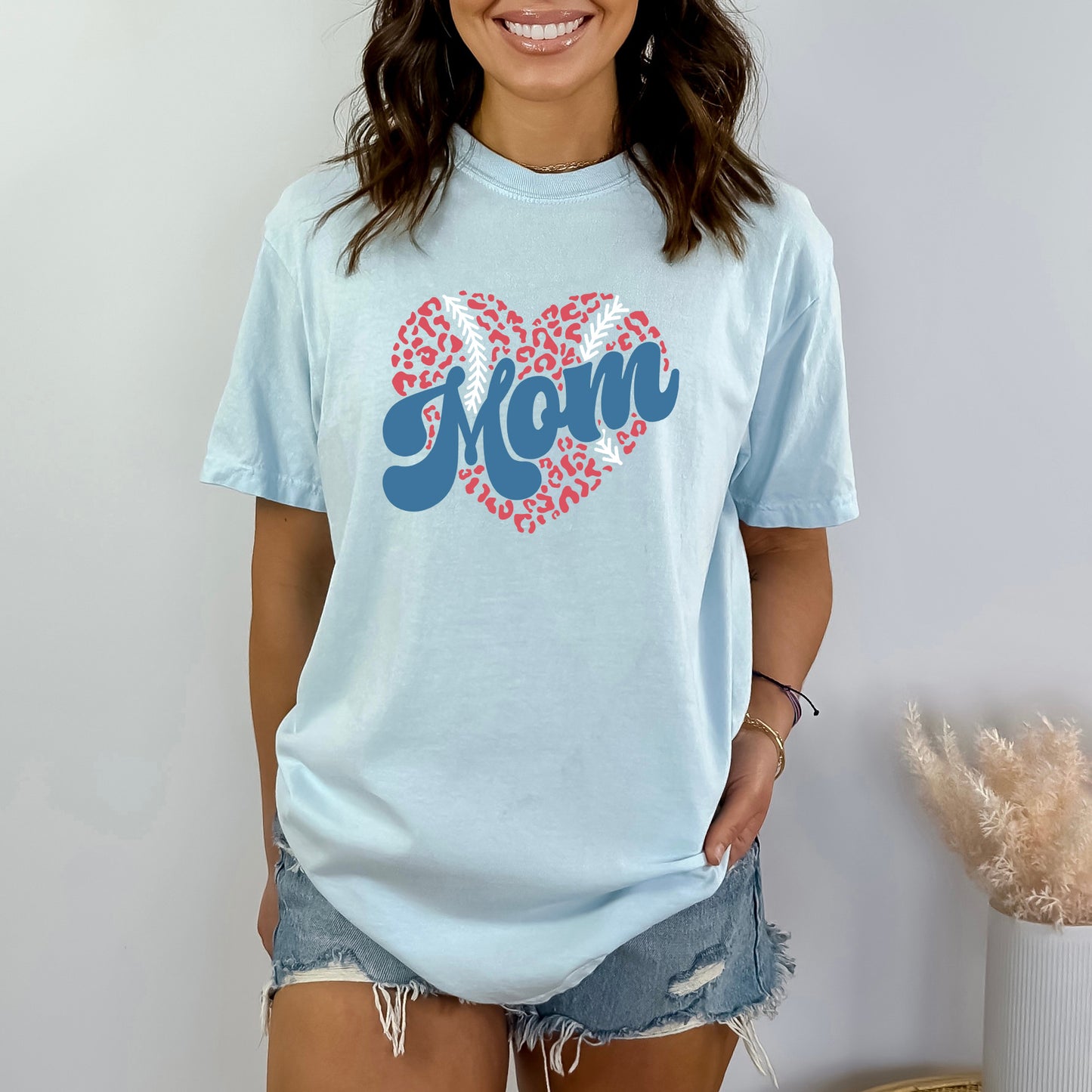 Baseball Mom Heart | Garment Dyed Short Sleeve Tee