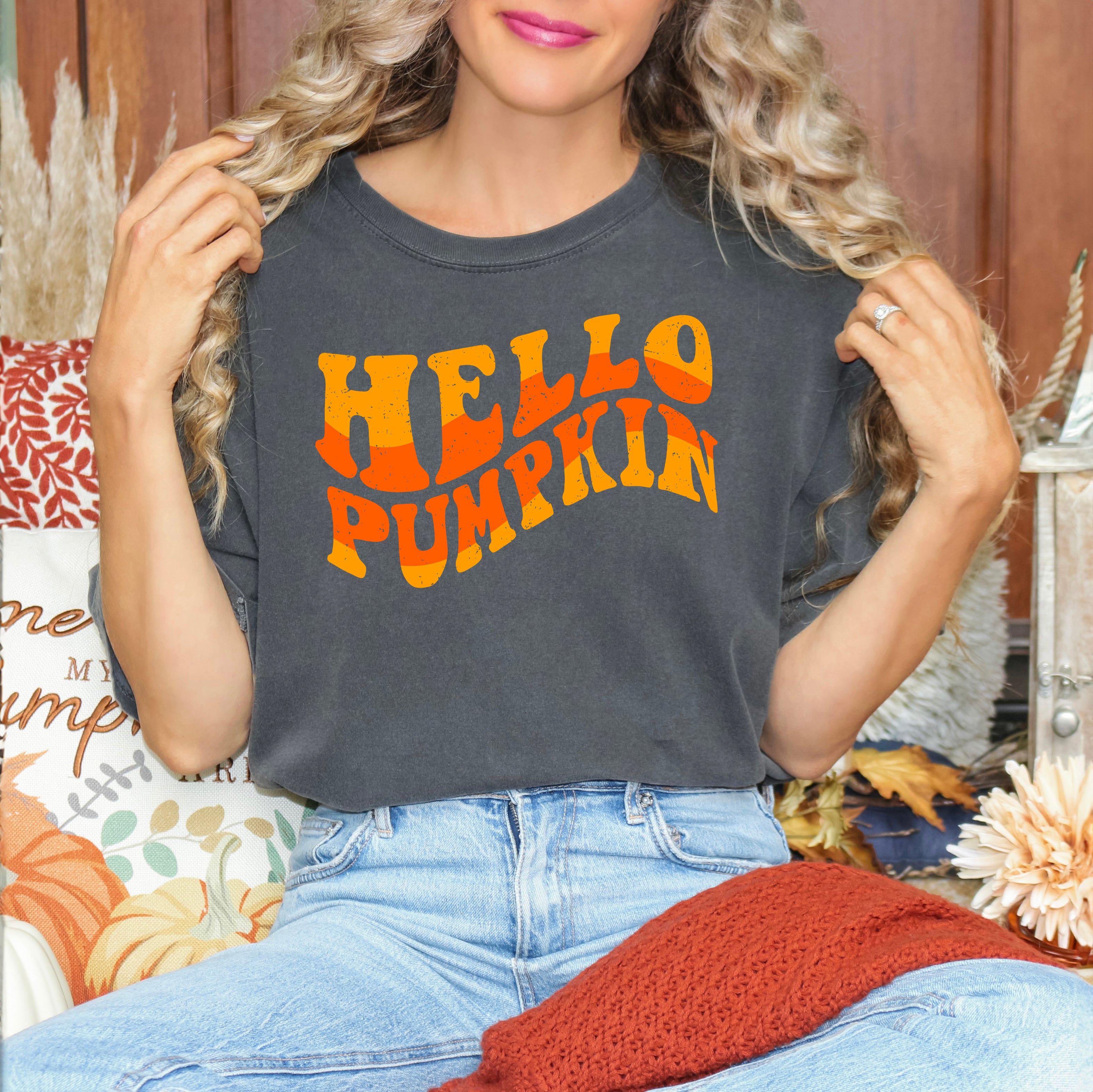 Hello Pumpkin Wavy | Garment Dyed Tee