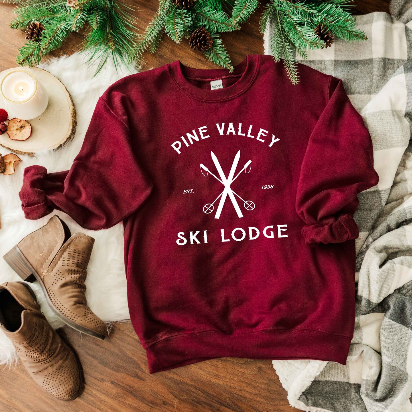 Pine Valley Ski Lodge | Sweatshirt