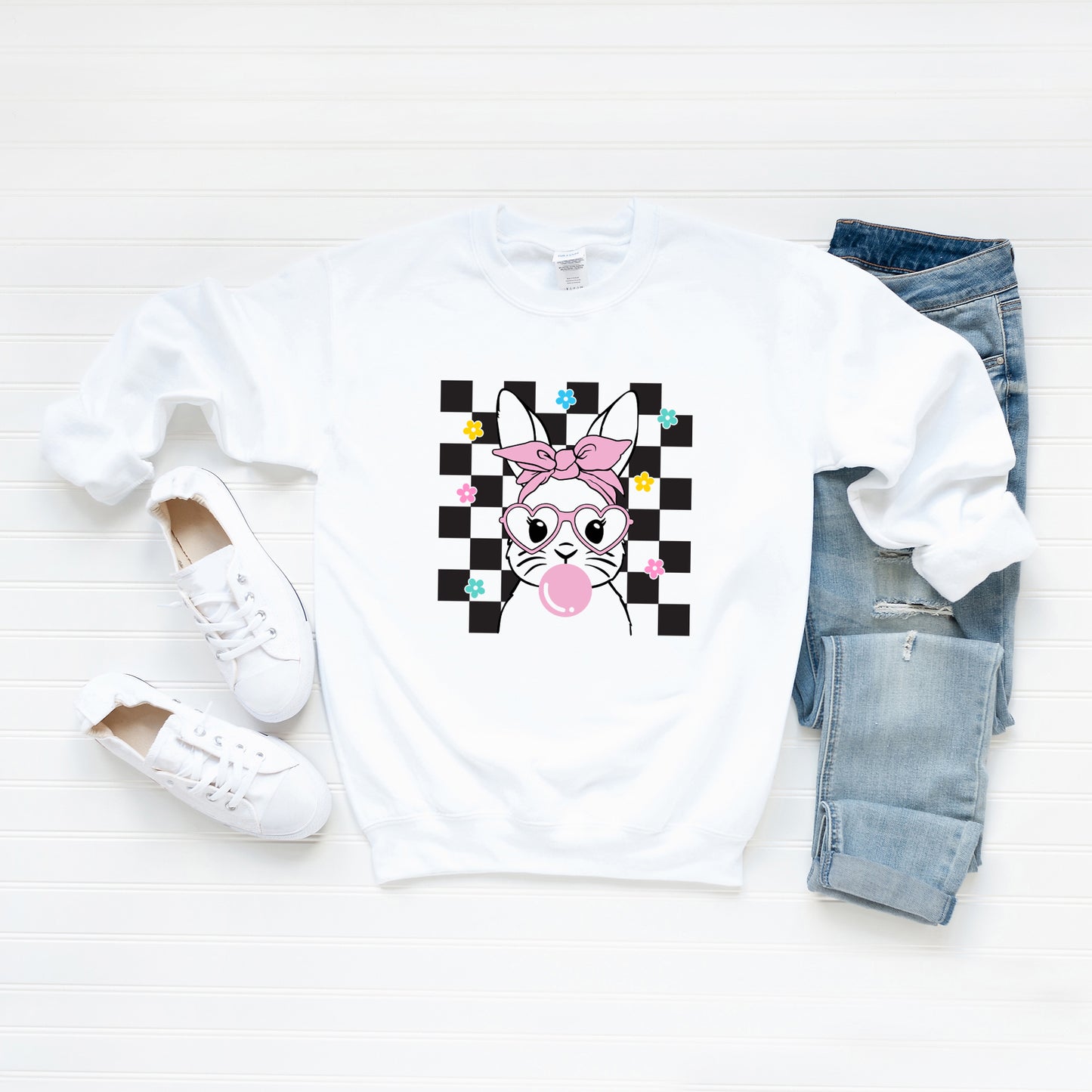 Checkered Groovy Bunny | Sweatshirt