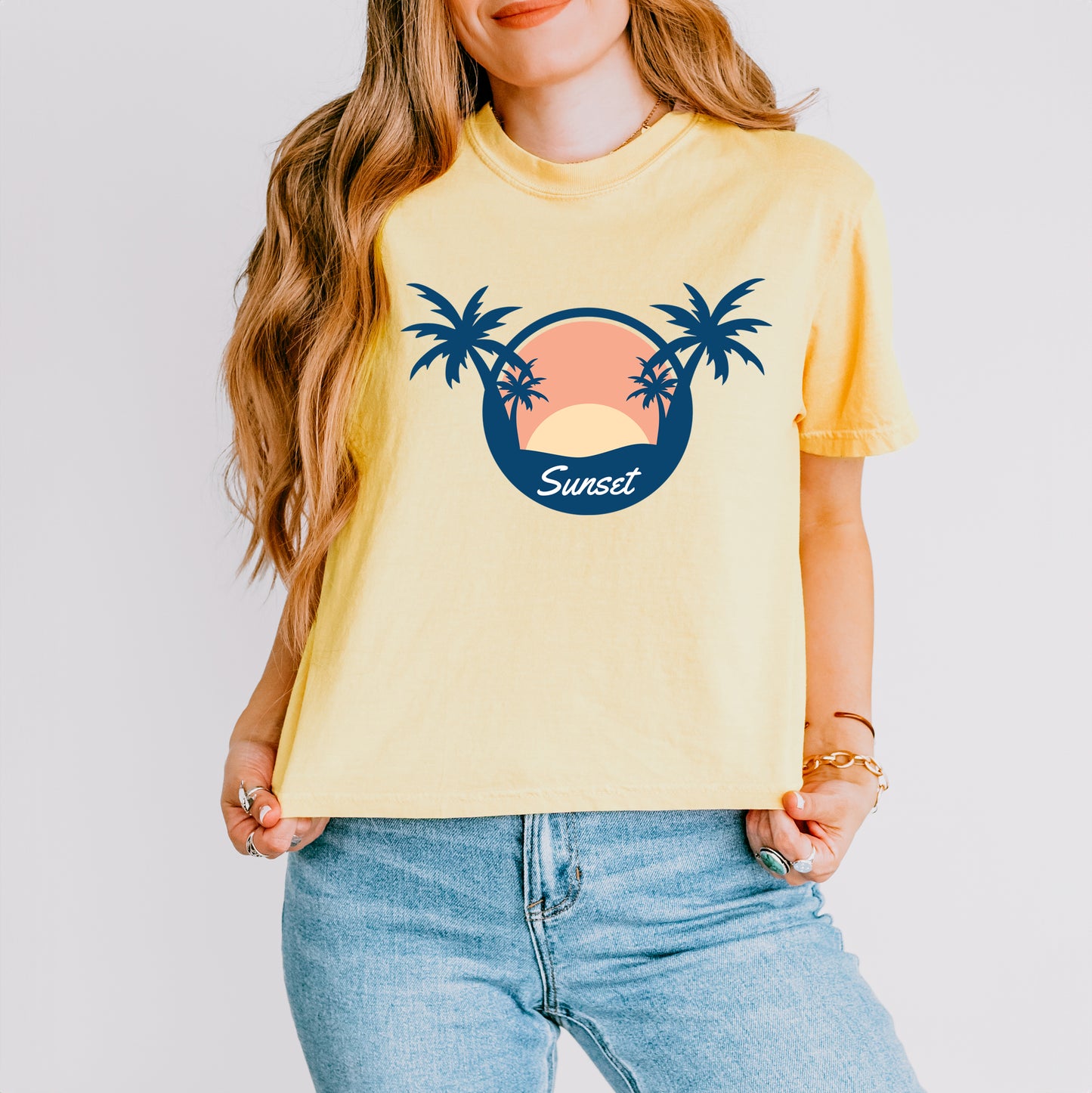 Sunset Palm Trees | Relaxed Fit Cropped Tee