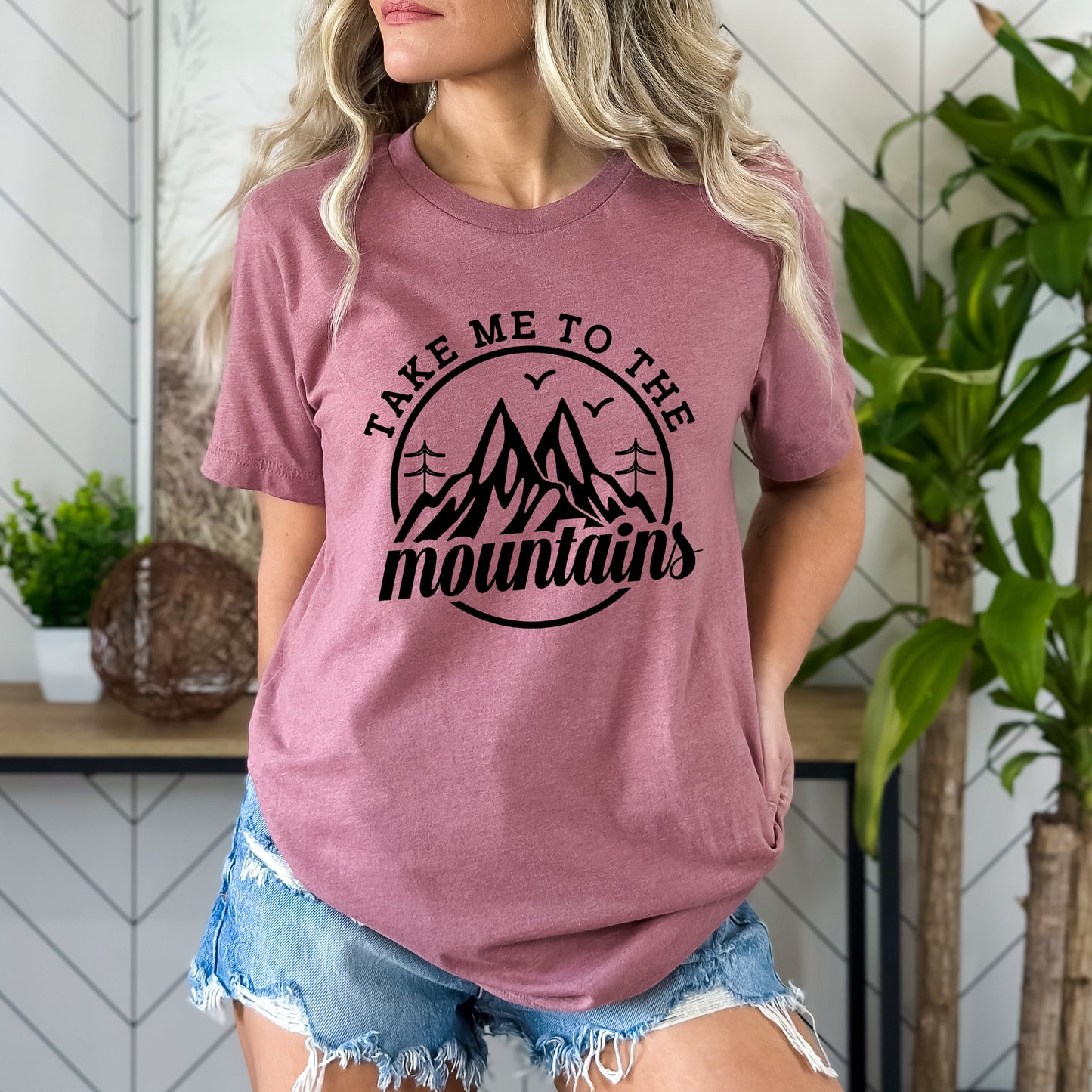 Take Me To The Mountains Circle | Short Sleeve Graphic Tee