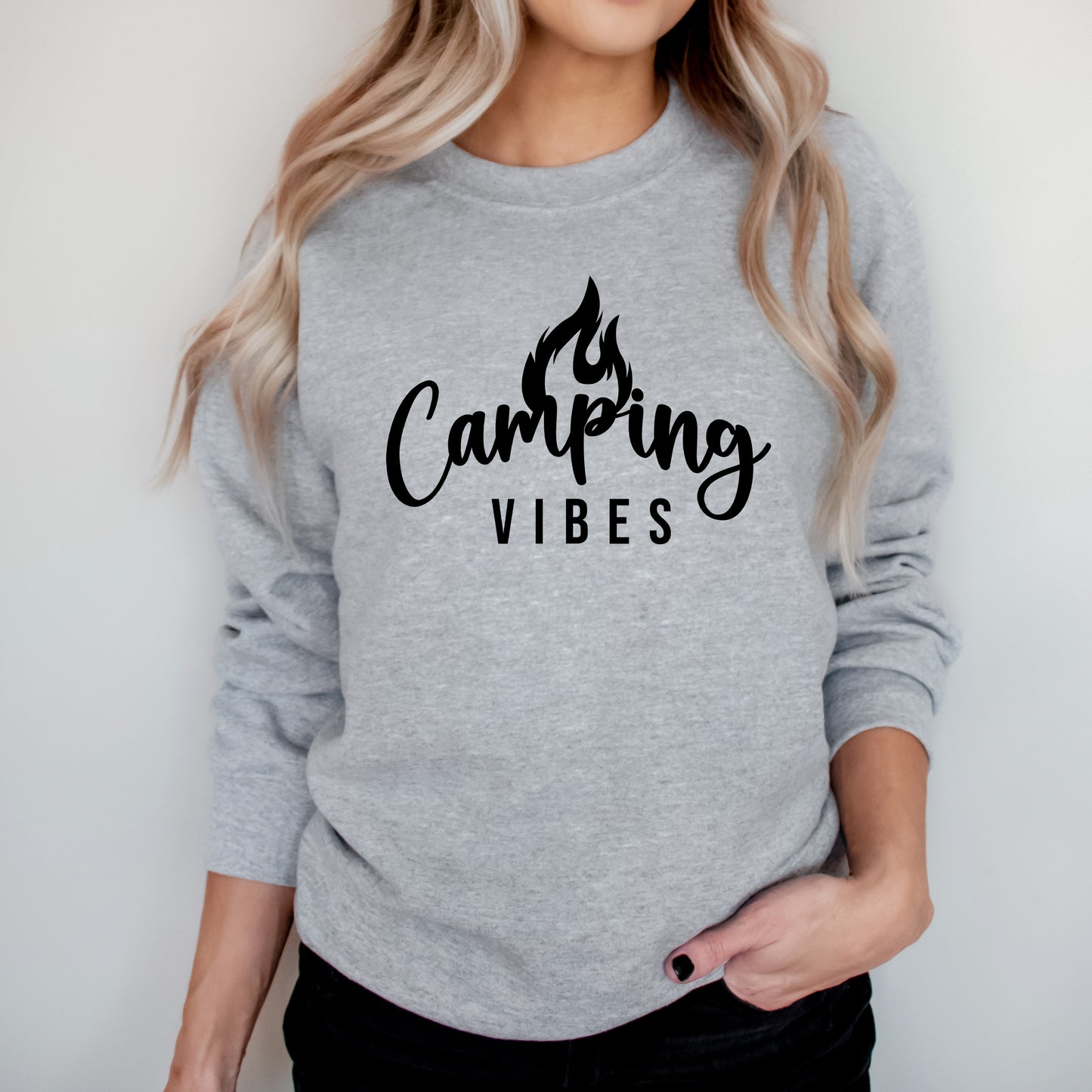 Camping Vibes | Sweatshirt