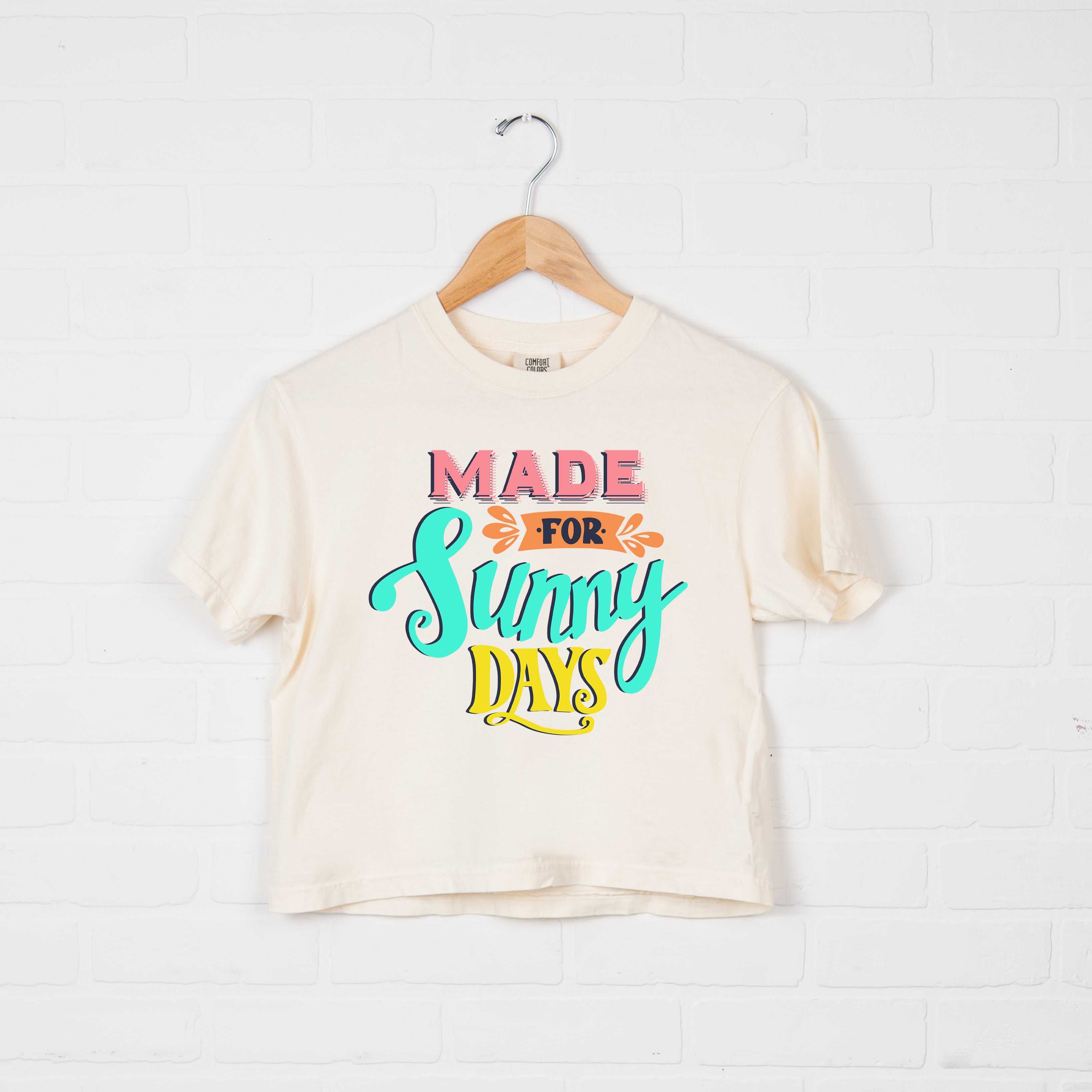 Made For Sunny Days | Relaxed Fit Cropped Tee