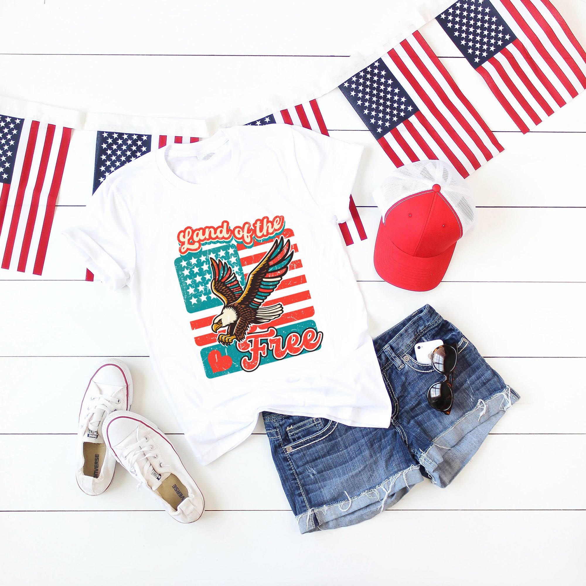 Distressed Patriotic Free Eagle | Short Sleeve Graphic Tee