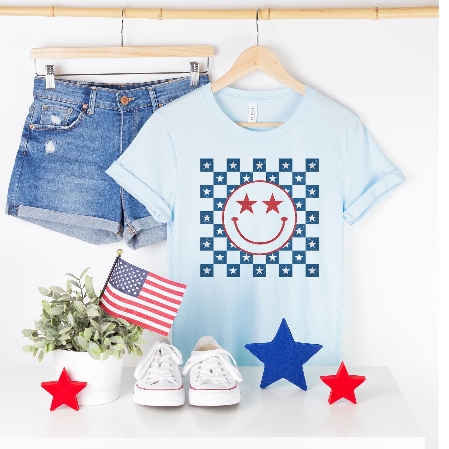 Patriotic Smiley Stars | Short Sleeve Graphic Tee