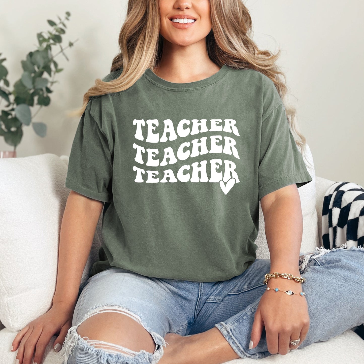 Teacher Stacked Wavy Heart | Garment Dyed Short Sleeve Tee