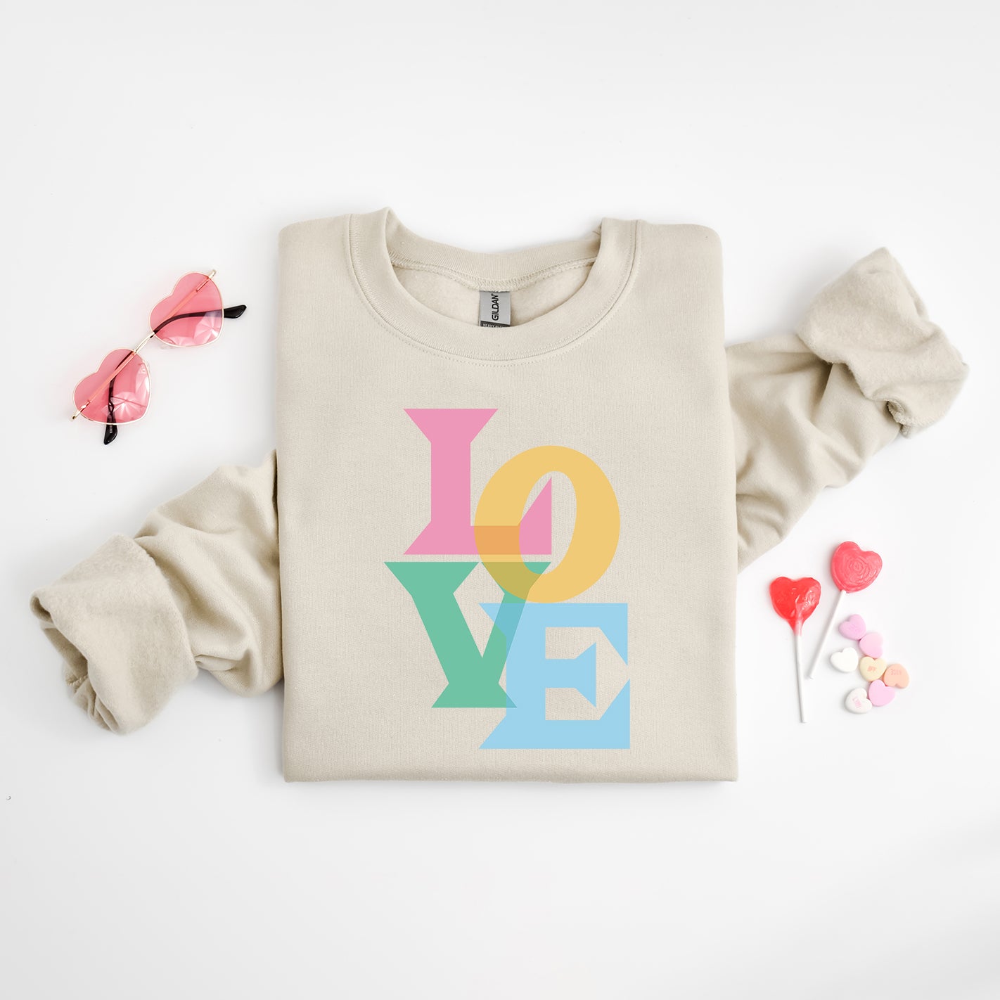 Love Colorful | Sweatshirt