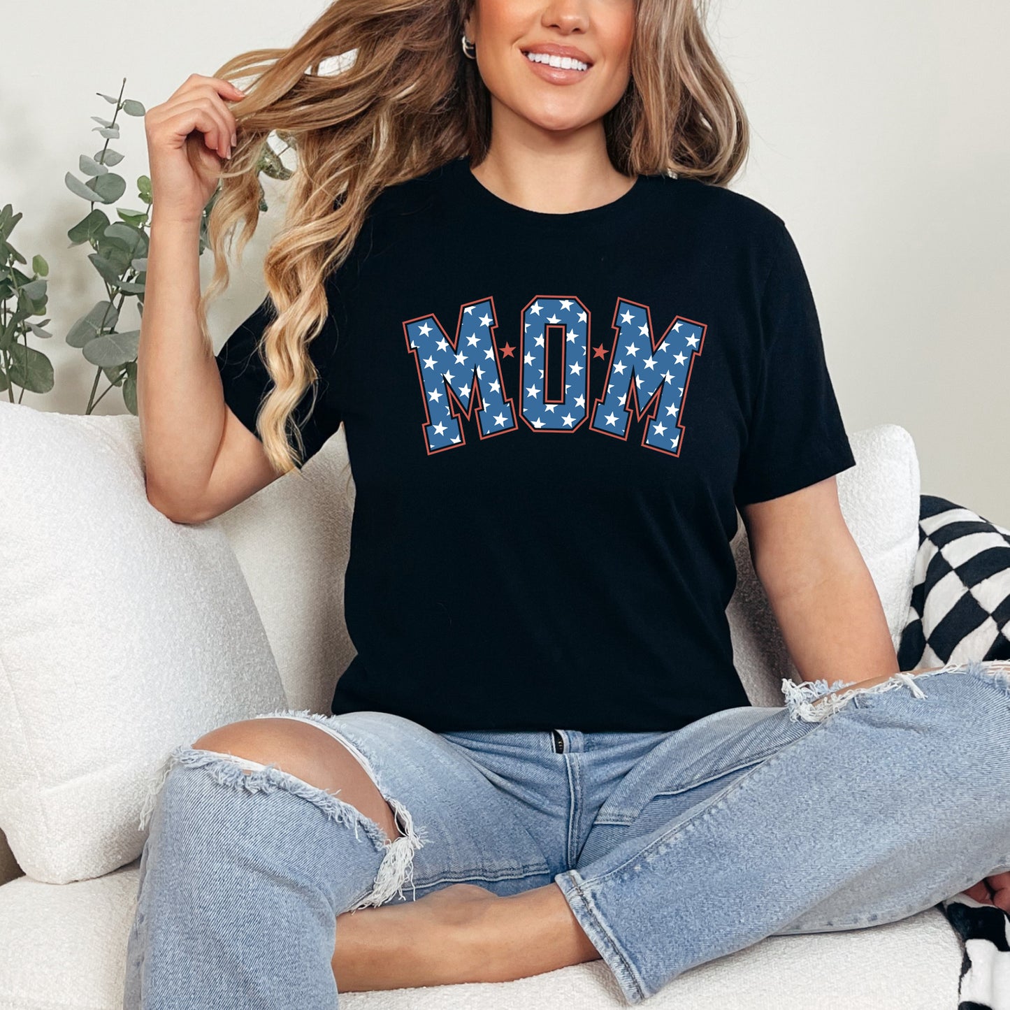 Patriotic Mom Varsity | Short Sleeve Graphic Tee