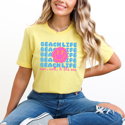 Beach Life Smiley Face | Short Sleeve Graphic Tee