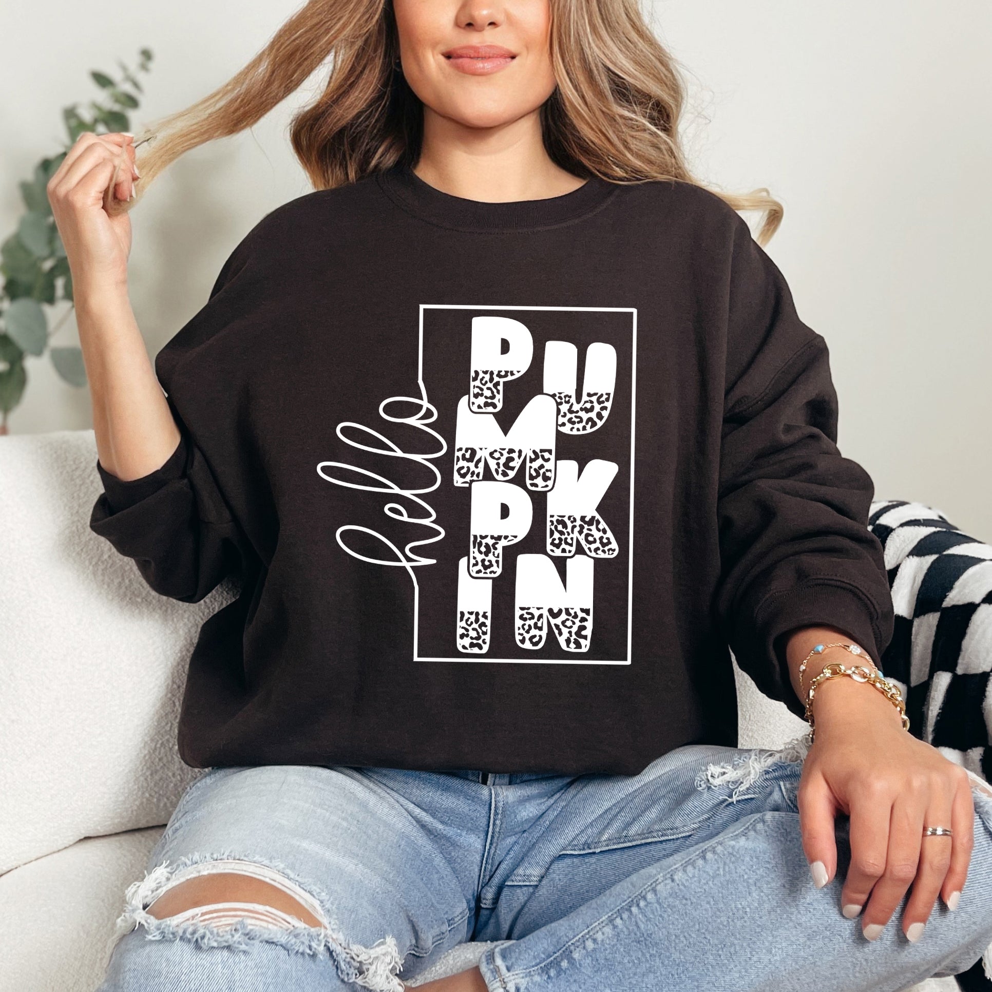 Hello Pumpkin Square | Sweatshirt