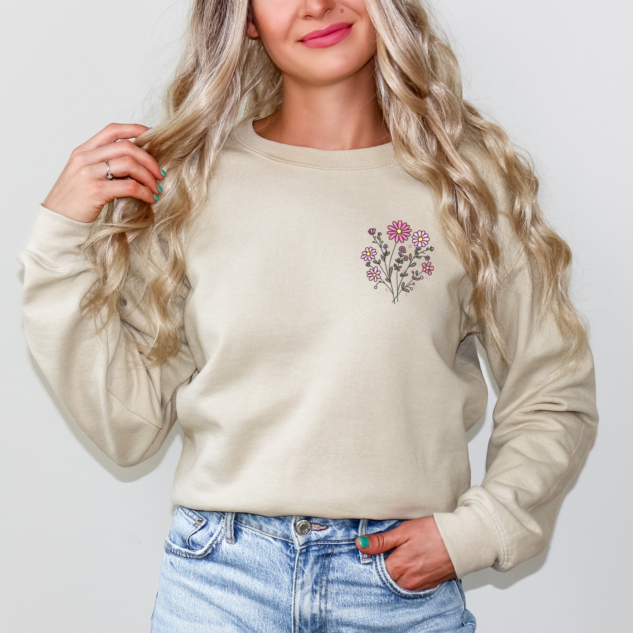 Embroidered Pink Bouquet | Sweatshirt