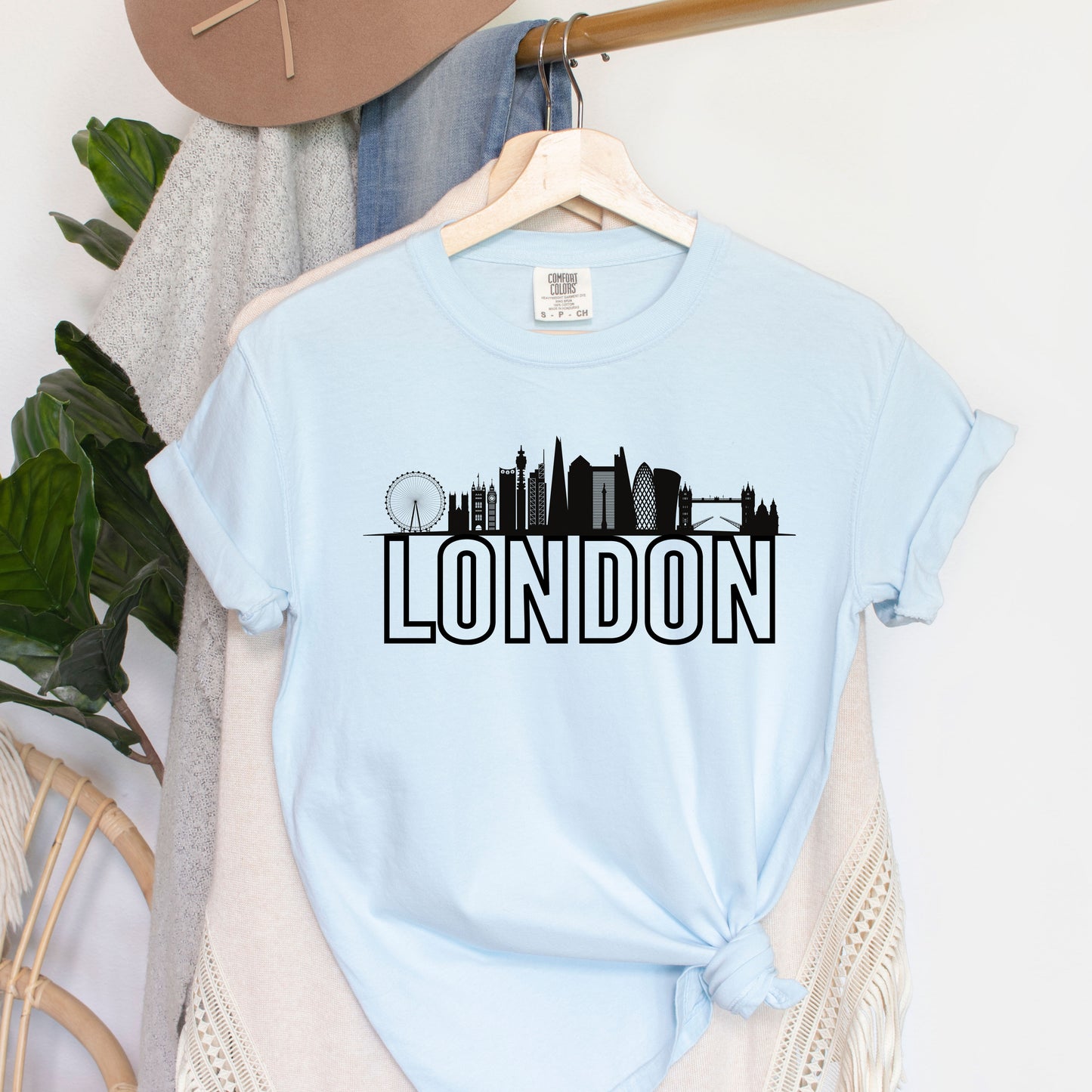 London Buildings | Garment Dyed Tee