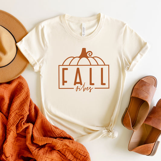 Fall Vibes Pumpkin | Short Sleeve Graphic Tee