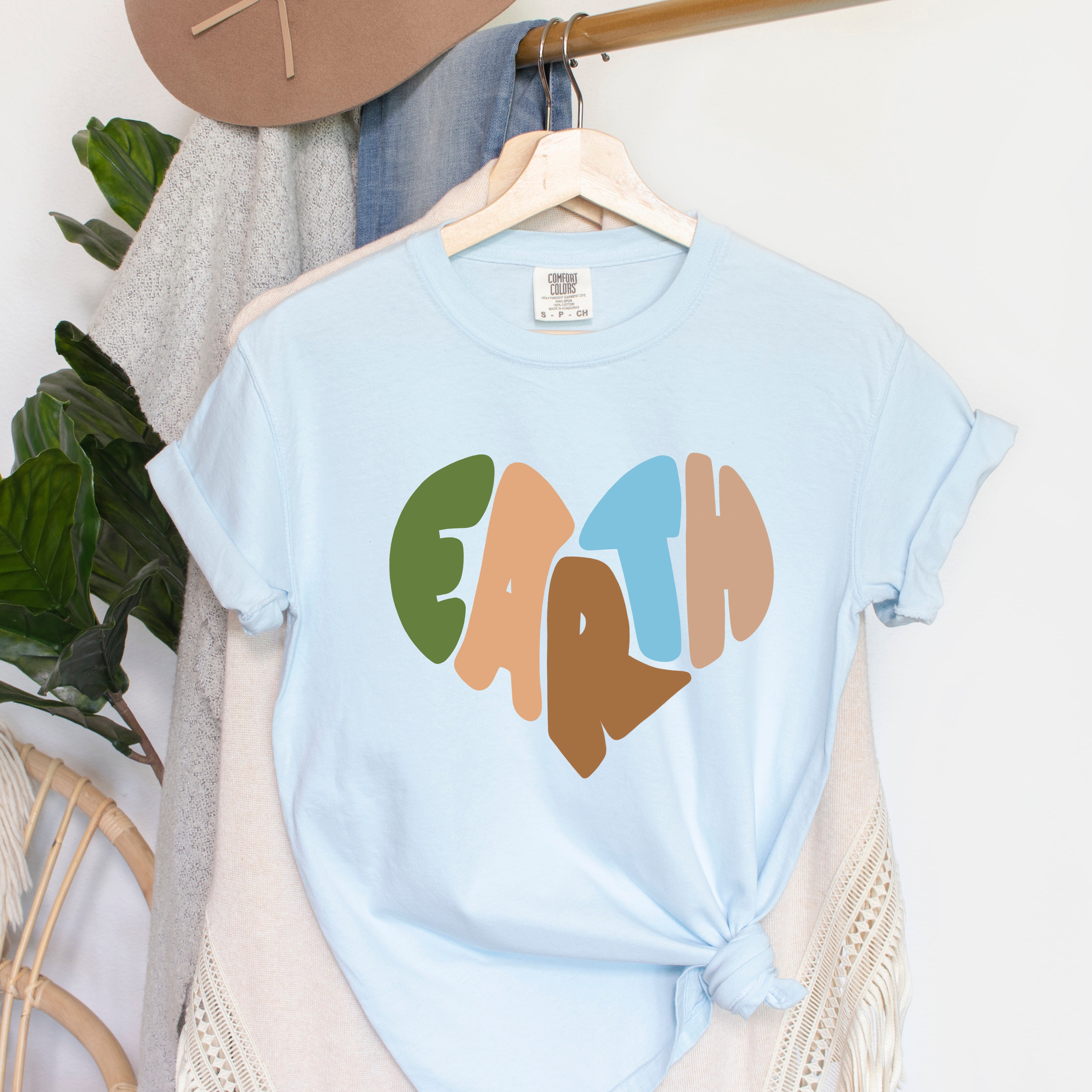 Earth Heart | Garment Dyed Short Sleeve Tee