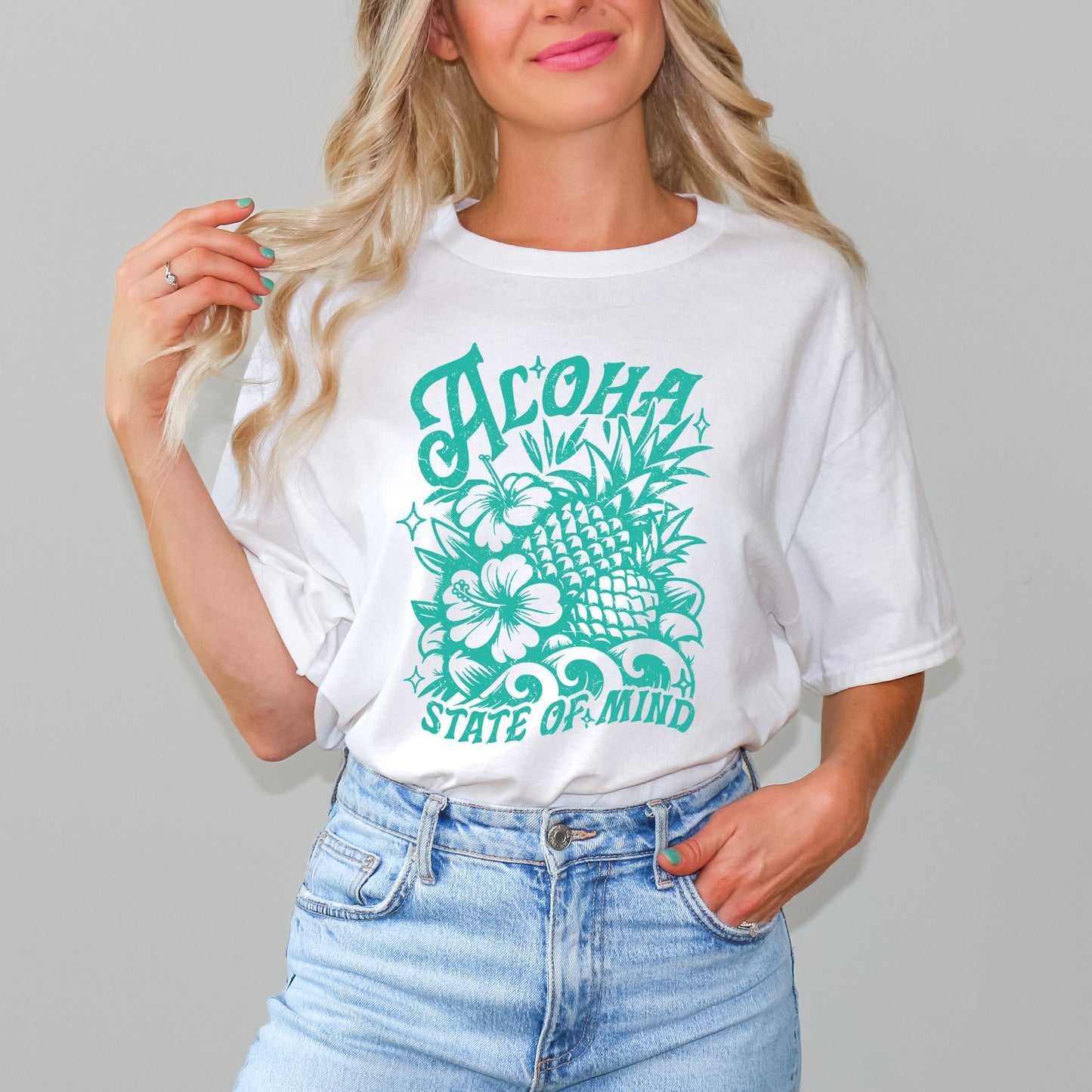 Aloha State Of Mind Pineapple | Short Sleeve Graphic Tee
