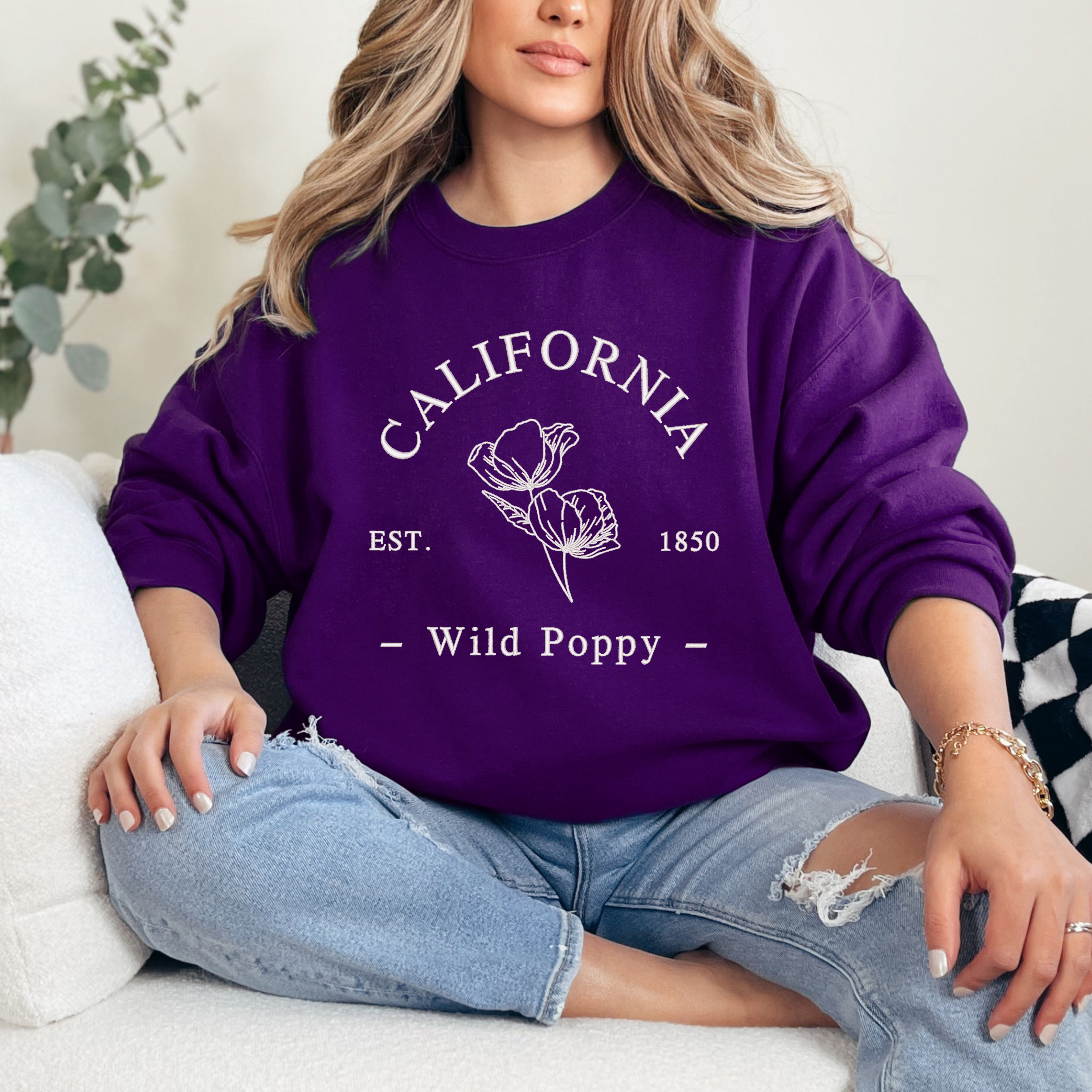 Embroidered California Flower | Sweatshirt