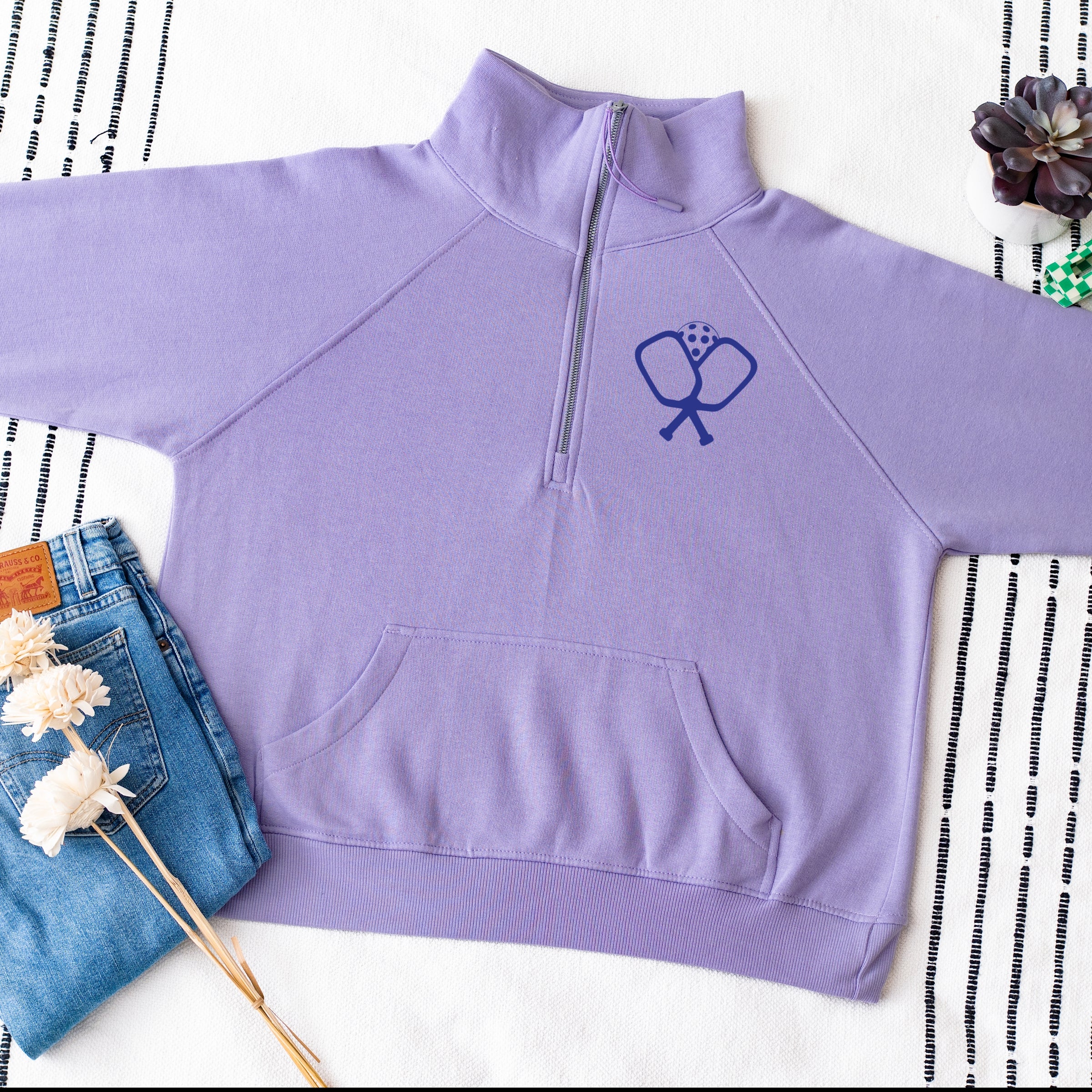 10411ROY_LC_10401ROY_B-QZF Orchid