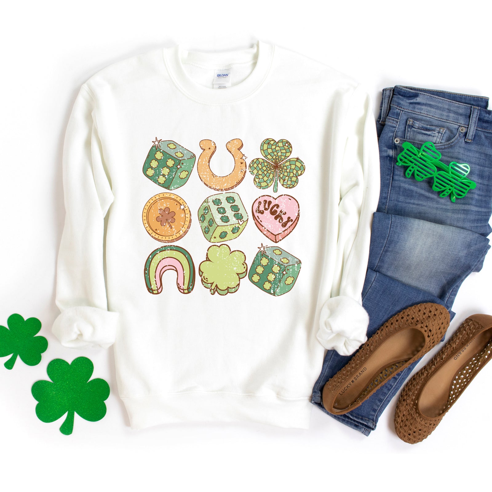 St. Patrick's Charm Chart | Sweatshirt