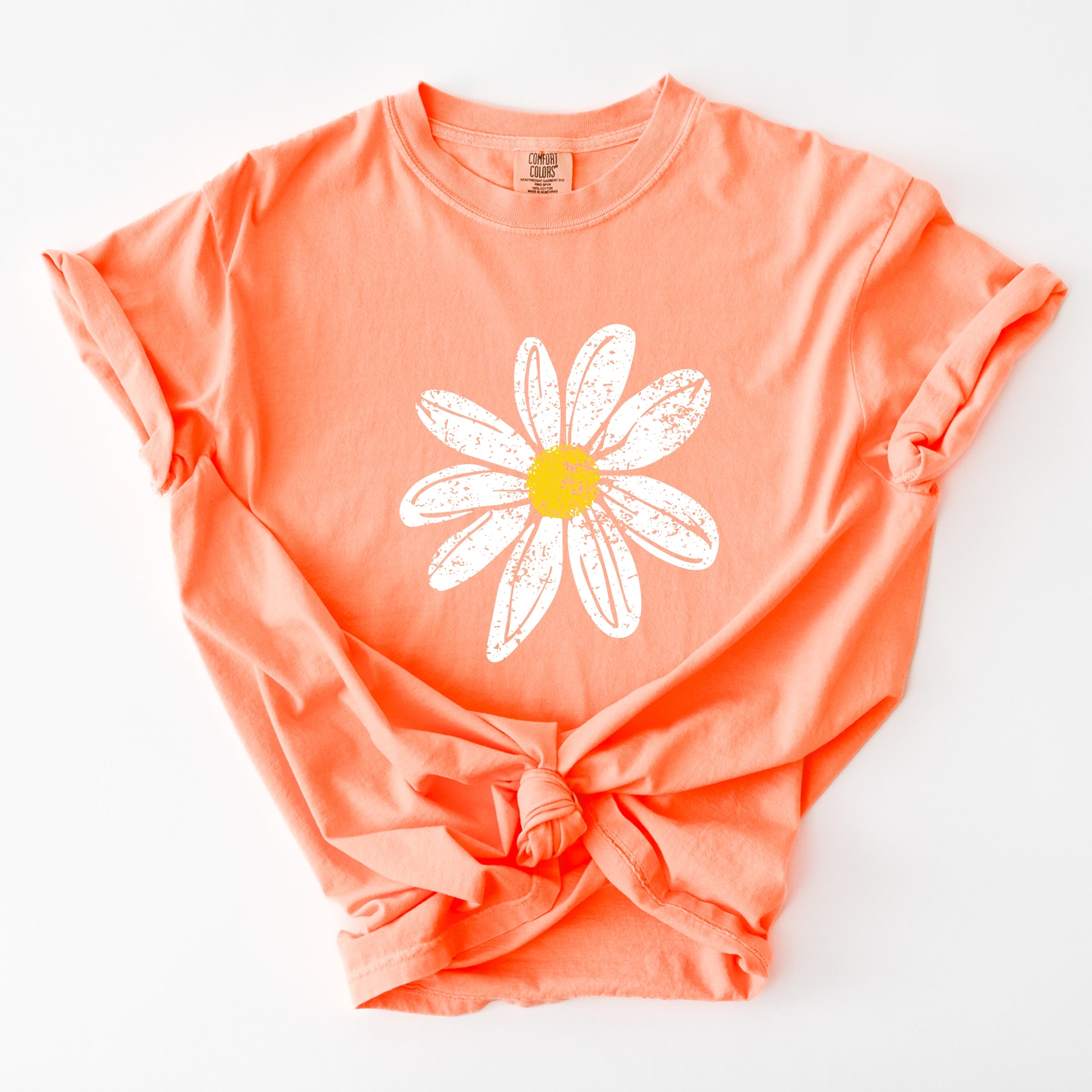 Daisy Distressed - Women's Garment Dyed Graphic T-Shirt