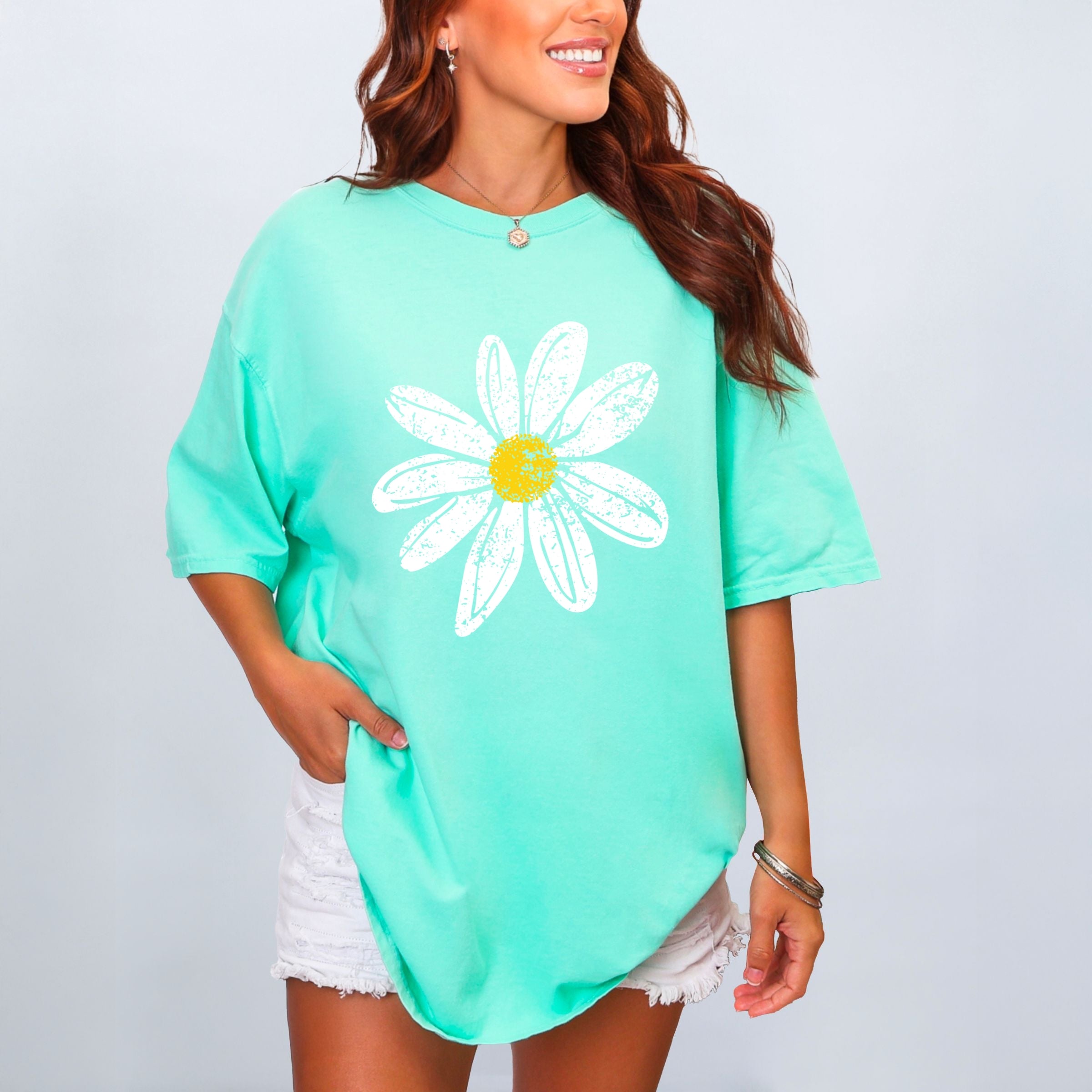 Daisy Distressed - Women's Garment Dyed Graphic T-Shirt