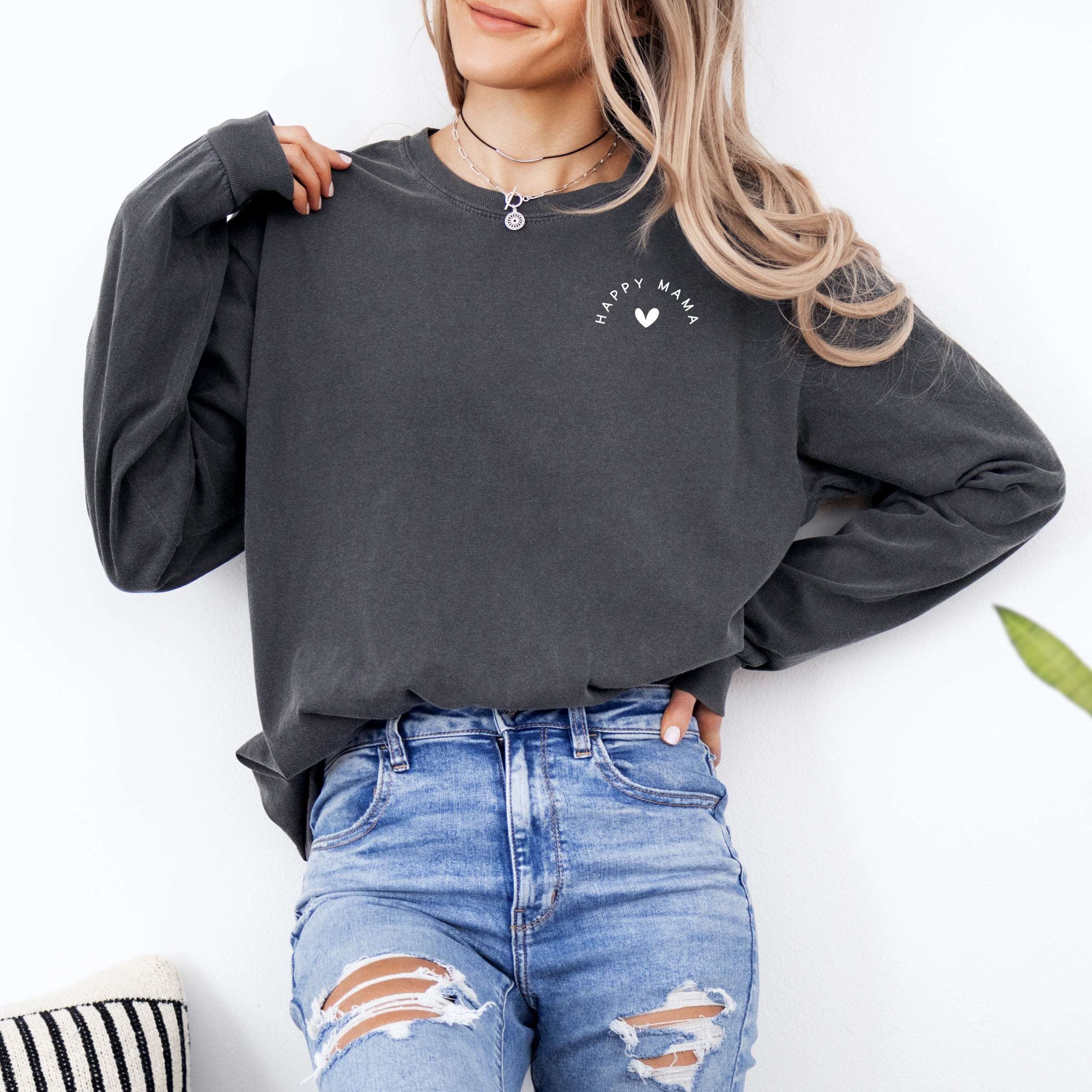 Happy Mama Heart Mini - Women's Garment Dyed Long Sleeve Graphic T-Shirt