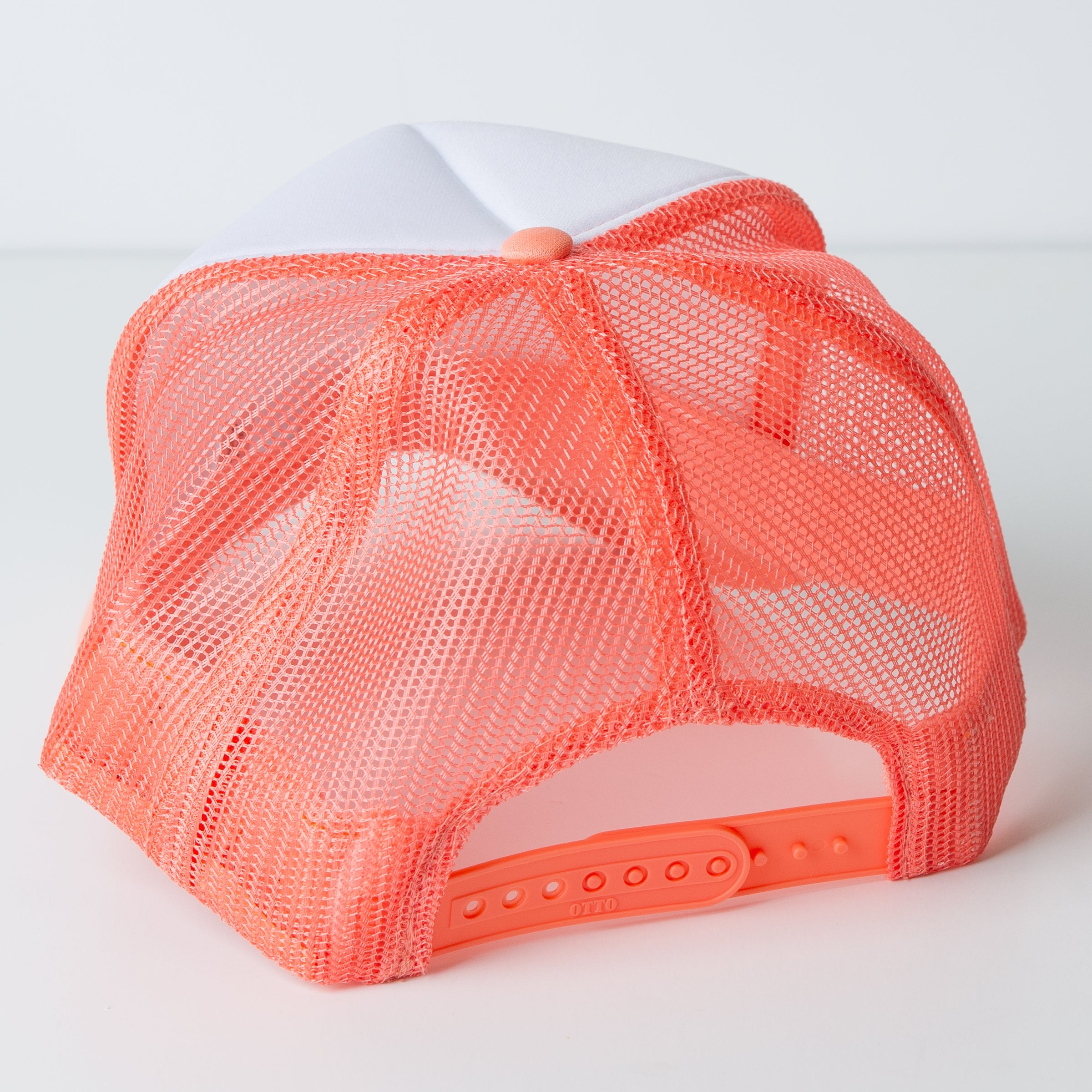 15232B_CC-YFTH White Coral